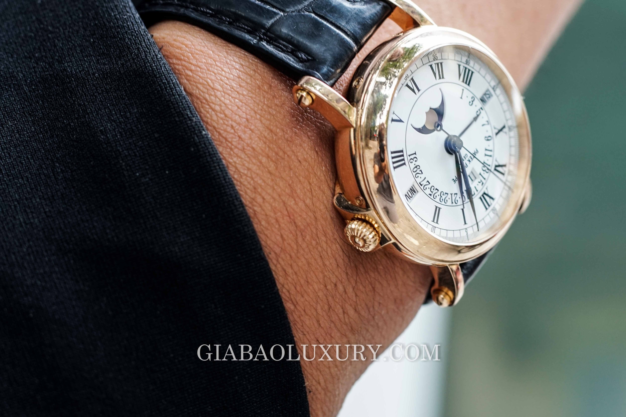 ĐỒNG HỒ PATEK PHILIPPE PERPETUAL CALENDAR RETROGRADE 5059R-001