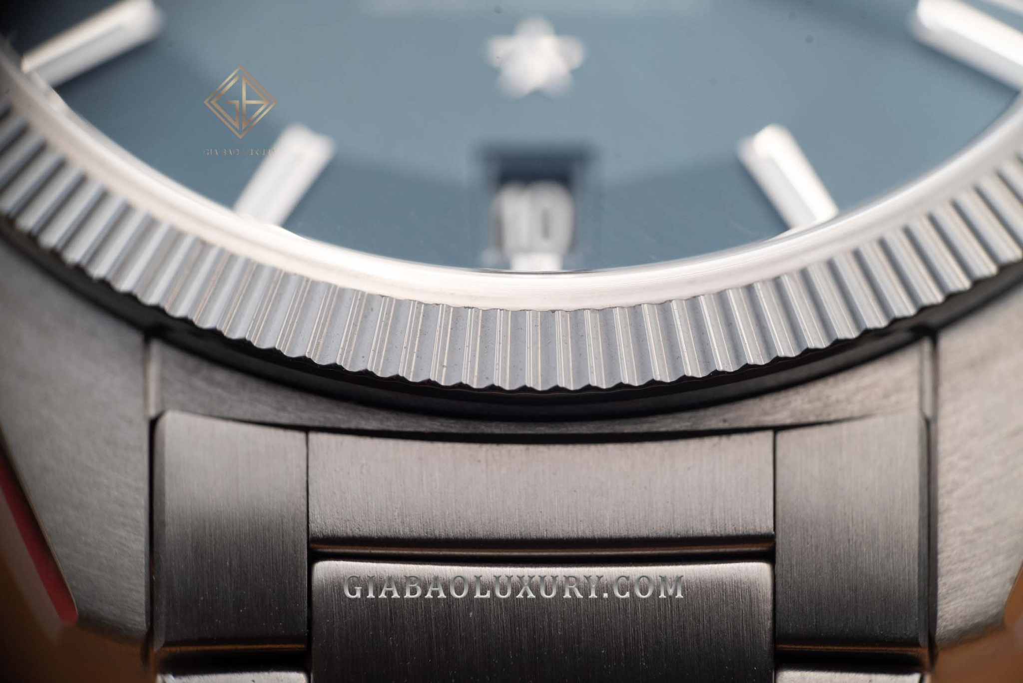 Đồng Hồ Omega GLOBEMASTER 130.30.39.21.03.001