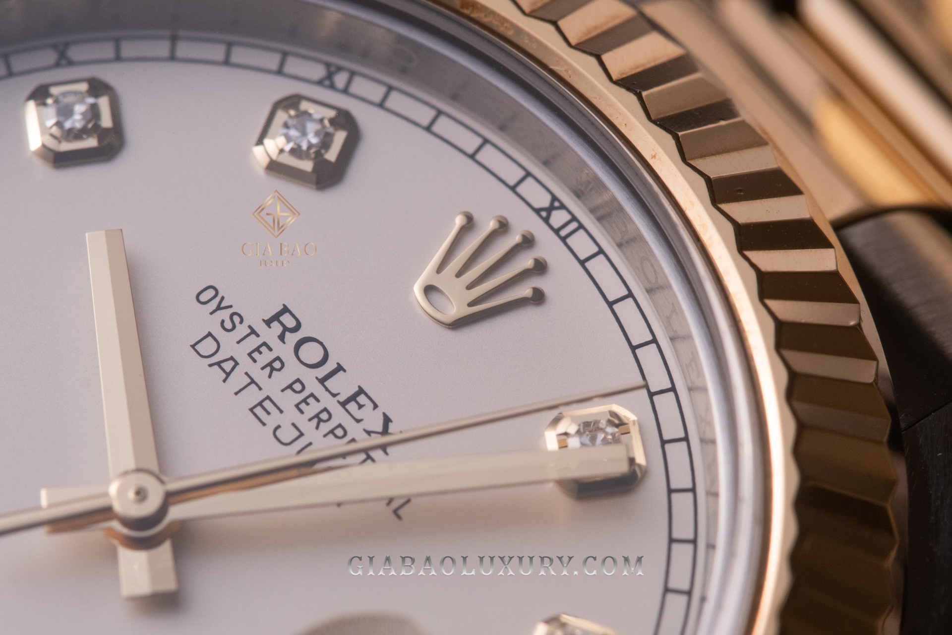 Đồng Hồ Rolex Datejust II 116333 Mặt Số Ivory Cọc Số Kim Cương Dây Đeo Oyster