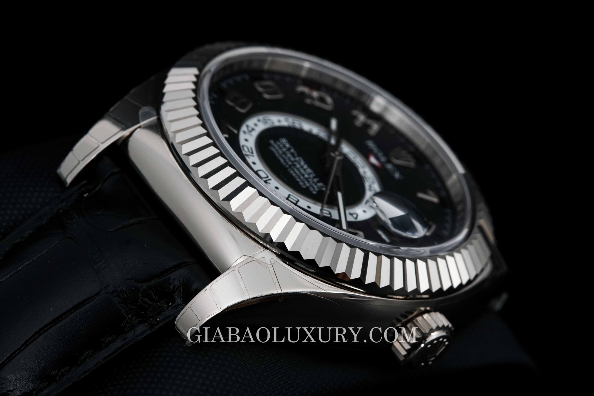 đồng hồ Rolex Sky Dweller 326139