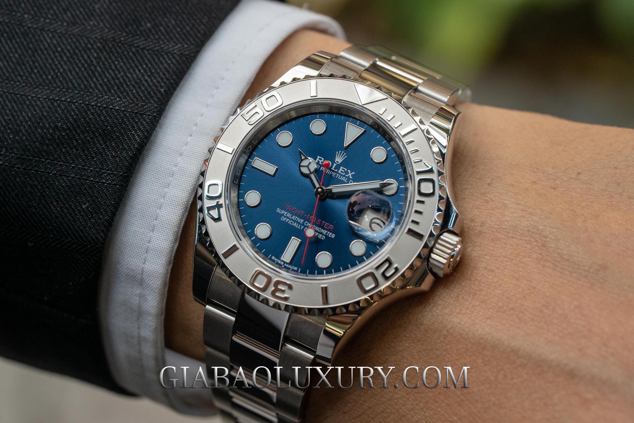 So sánh đồng hồ Rolex Yacht-Master 116622, Submariner Date "Hulk" 116610LV và GMT-Master II "Pepsi" 126710BLRO