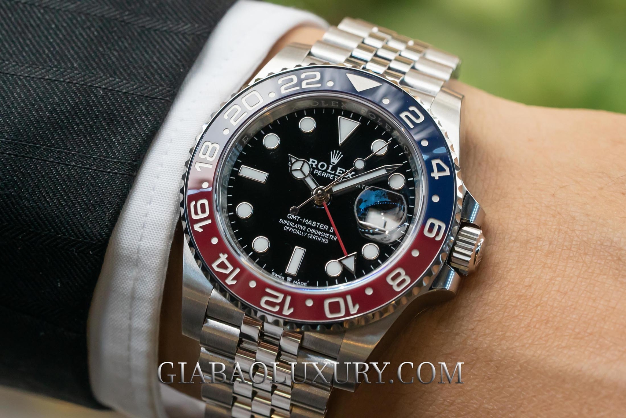 Đồng Hồ Rolex GMT-Master II 126710BLRO