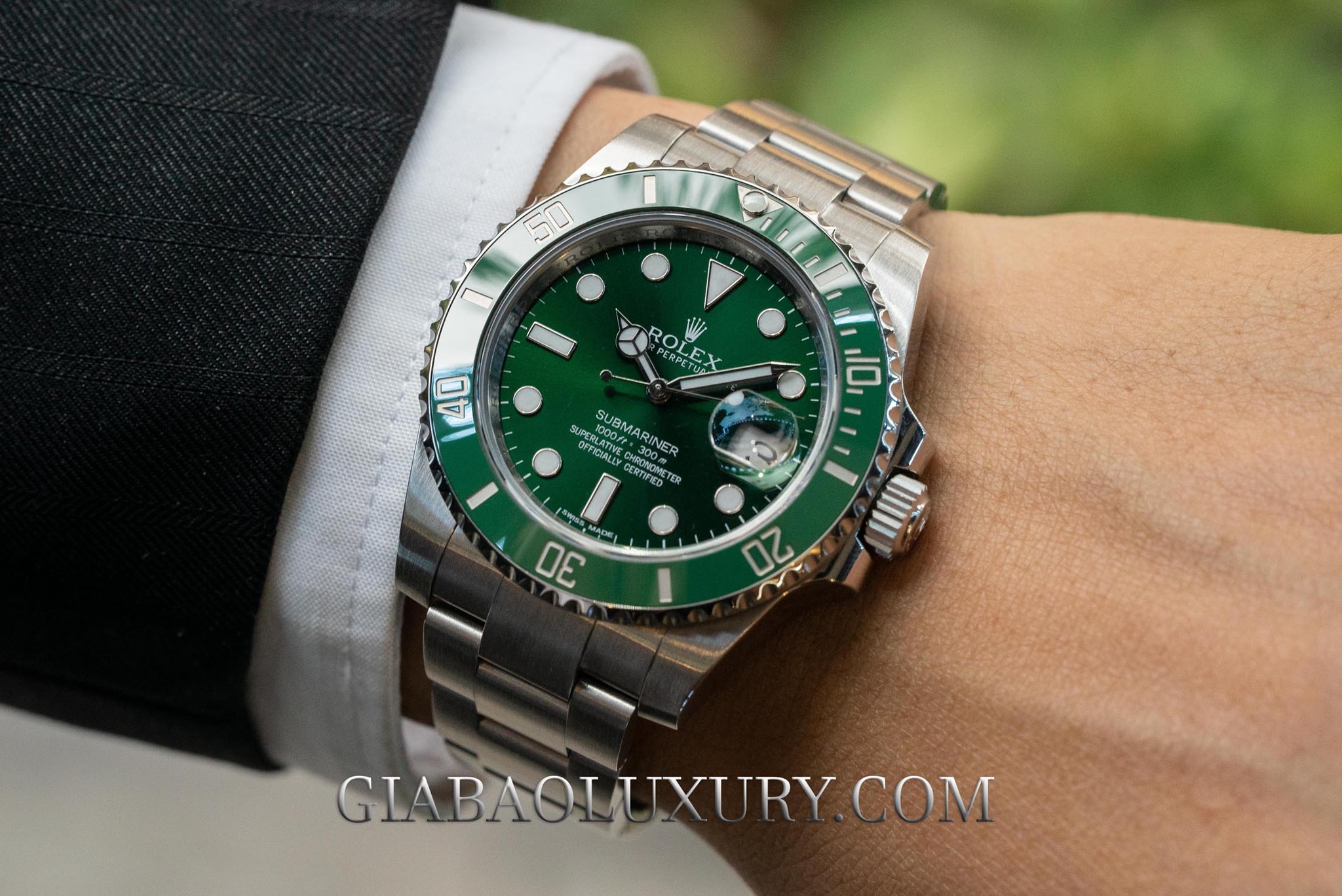 So sánh đồng hồ Rolex Yacht-Master 116622, Submariner Date "Hulk" 116610LV và GMT-Master II "Pepsi" 126710BLRO