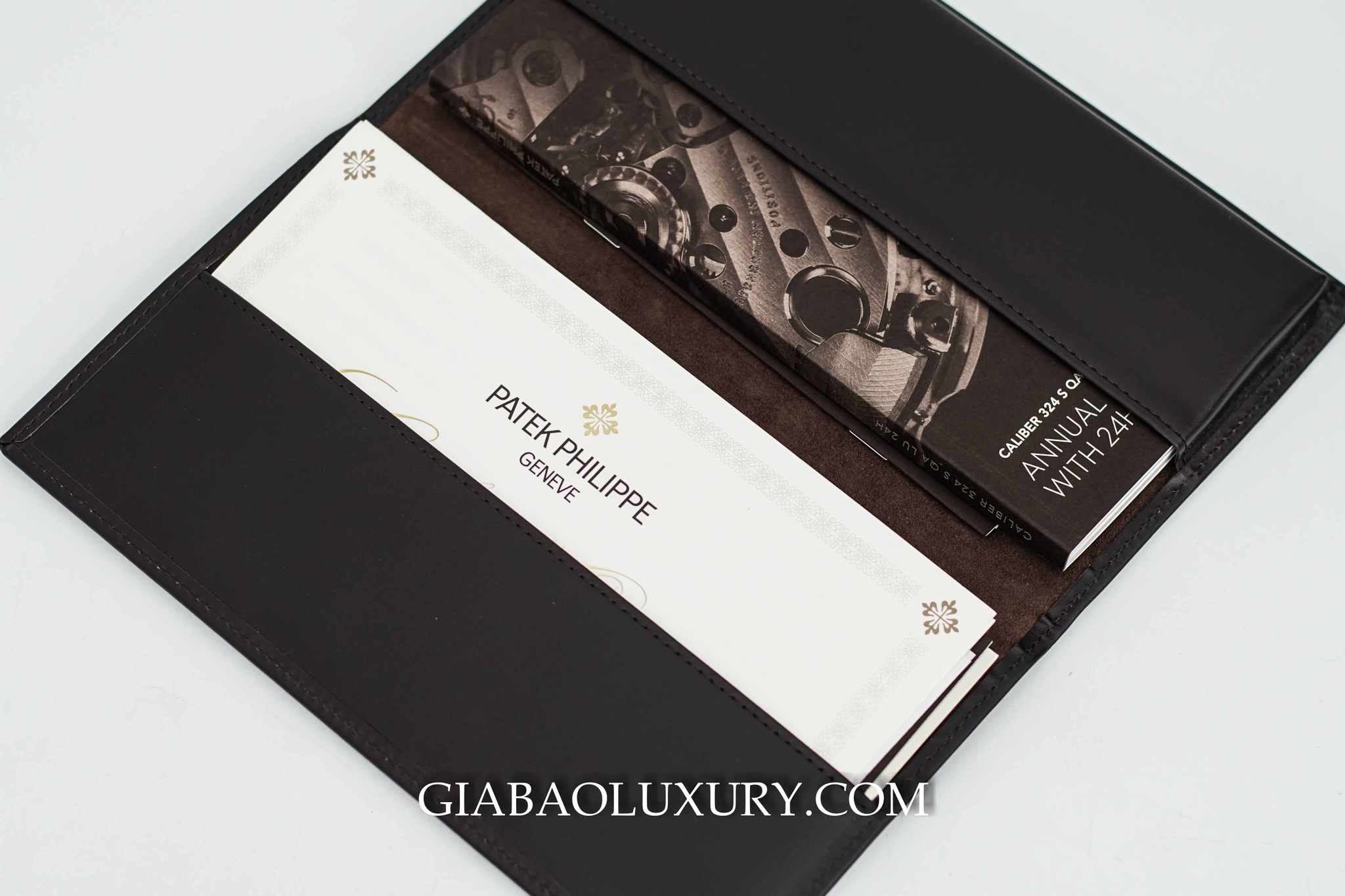 ĐỒNG HỒ PATEK PHILIPPE 5205R 001 mặt Trắng