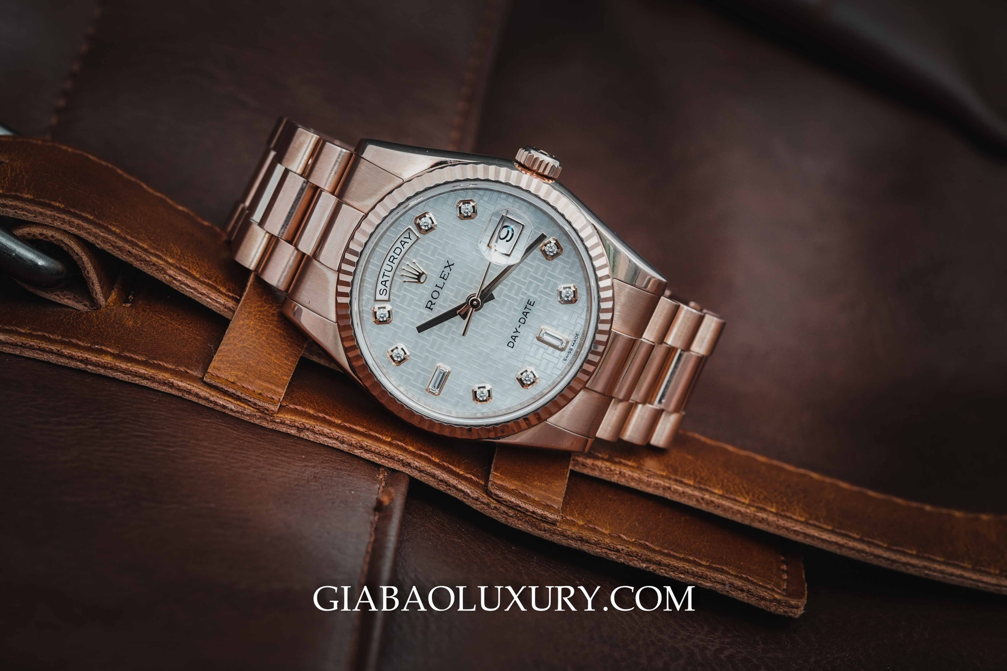 Review đồng hồ Rolex Day-Date 118235