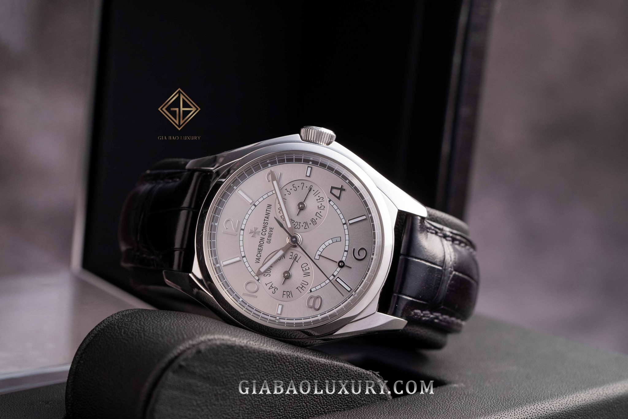 Đồng Hồ Vacheron Constantin Fiftysix Day Date 4400E/000A-B437