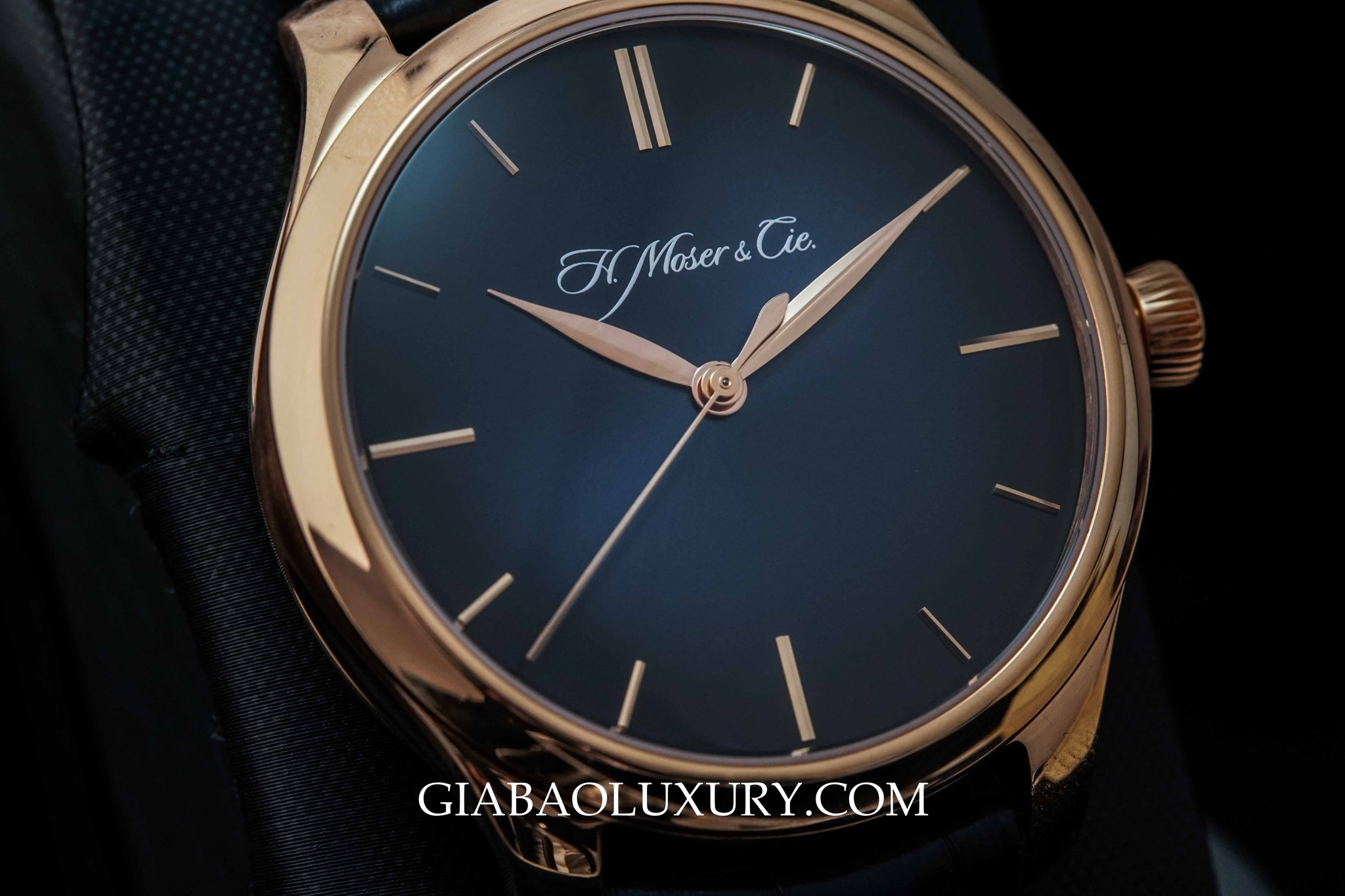 Đồng Hồ H. Moser & Cie Endeavour Centre Seconds Automatic