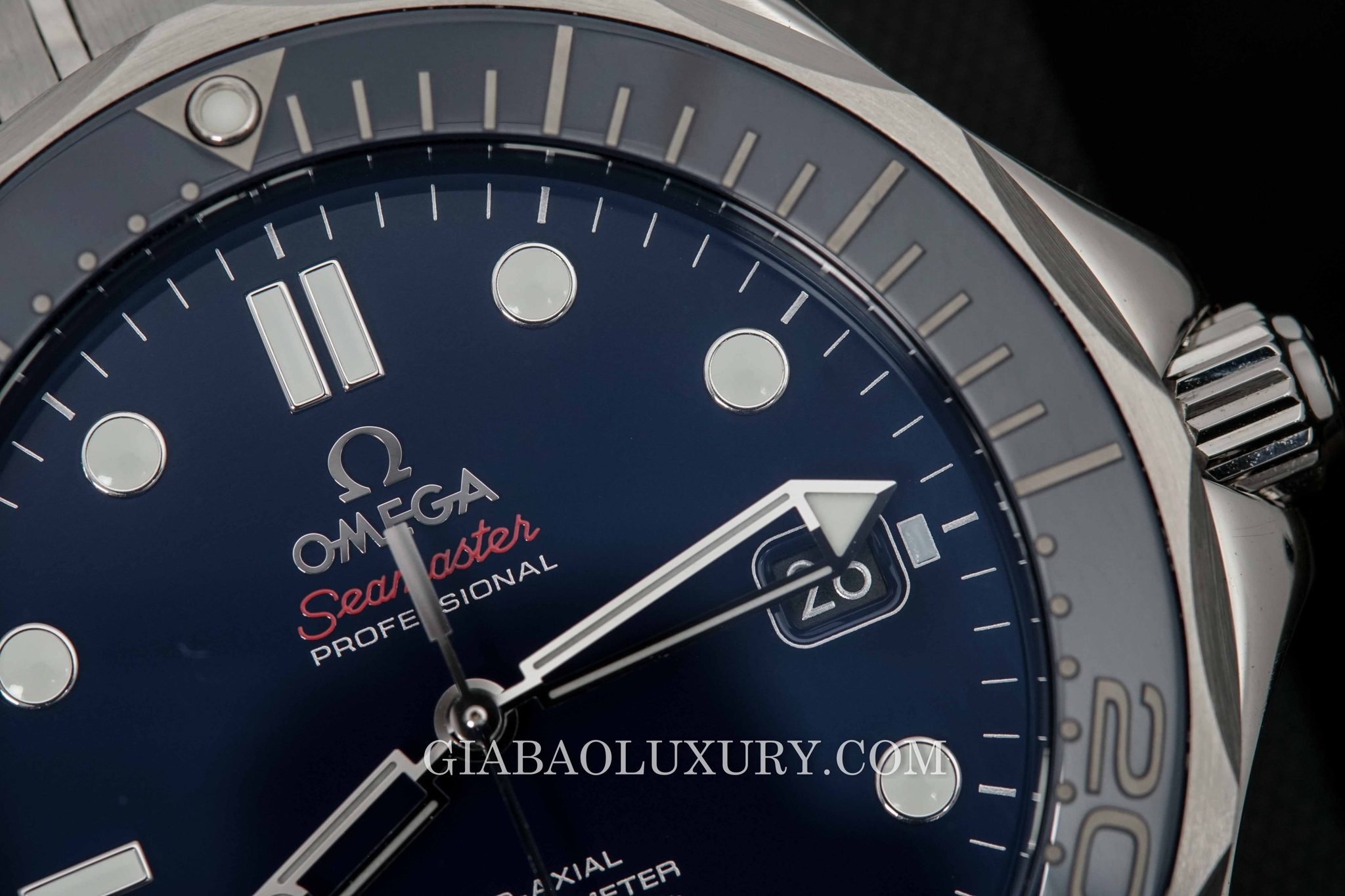 đồng hồ Omega