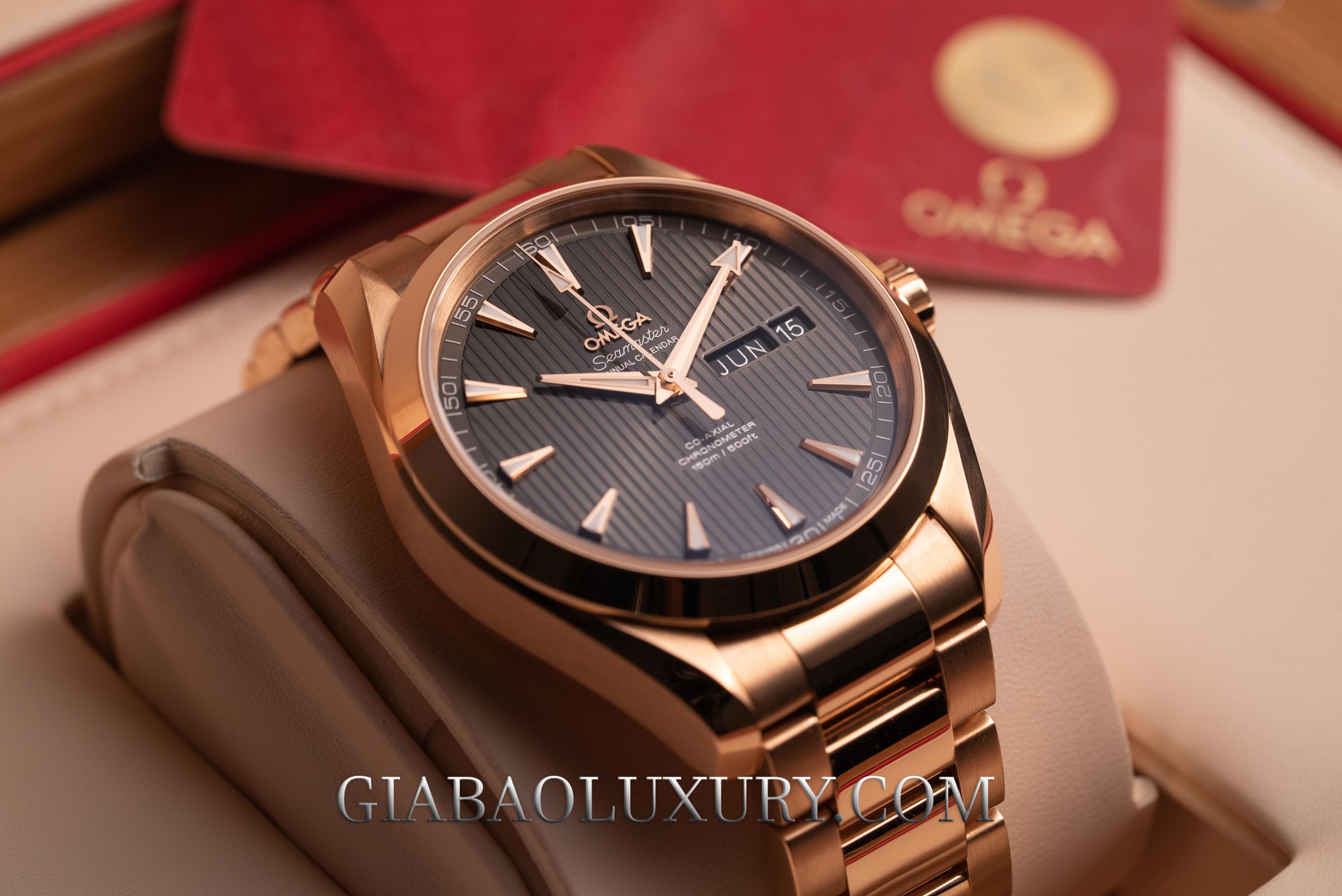 Đồng hồ Omega Seamaster Aqua Terra 150m Annual Calendar 43mm 231.50.43.22.06.003