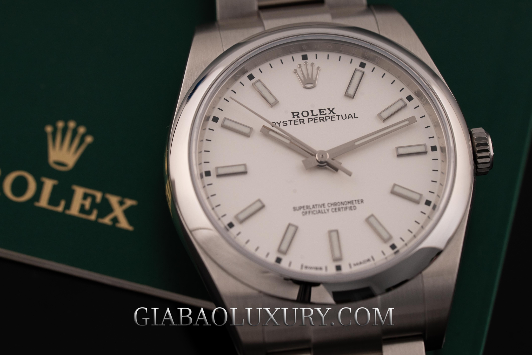 Đồng Hồ Rolex Oyster Perpetual 114300 Mặt Số Trắng