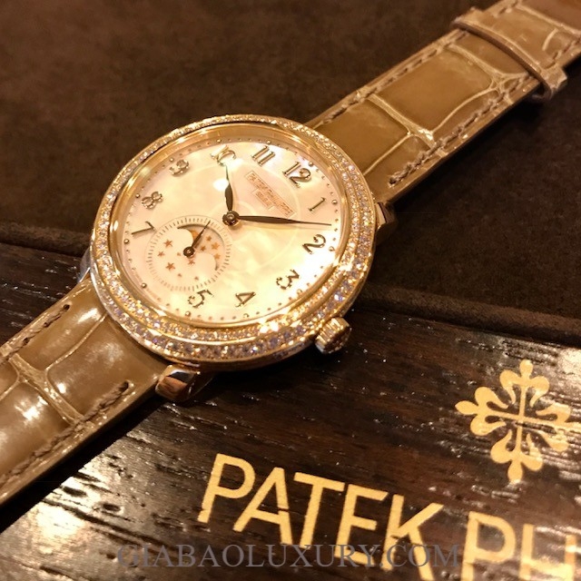 Đồng hồ Patek Philippe Complications 4968R-001