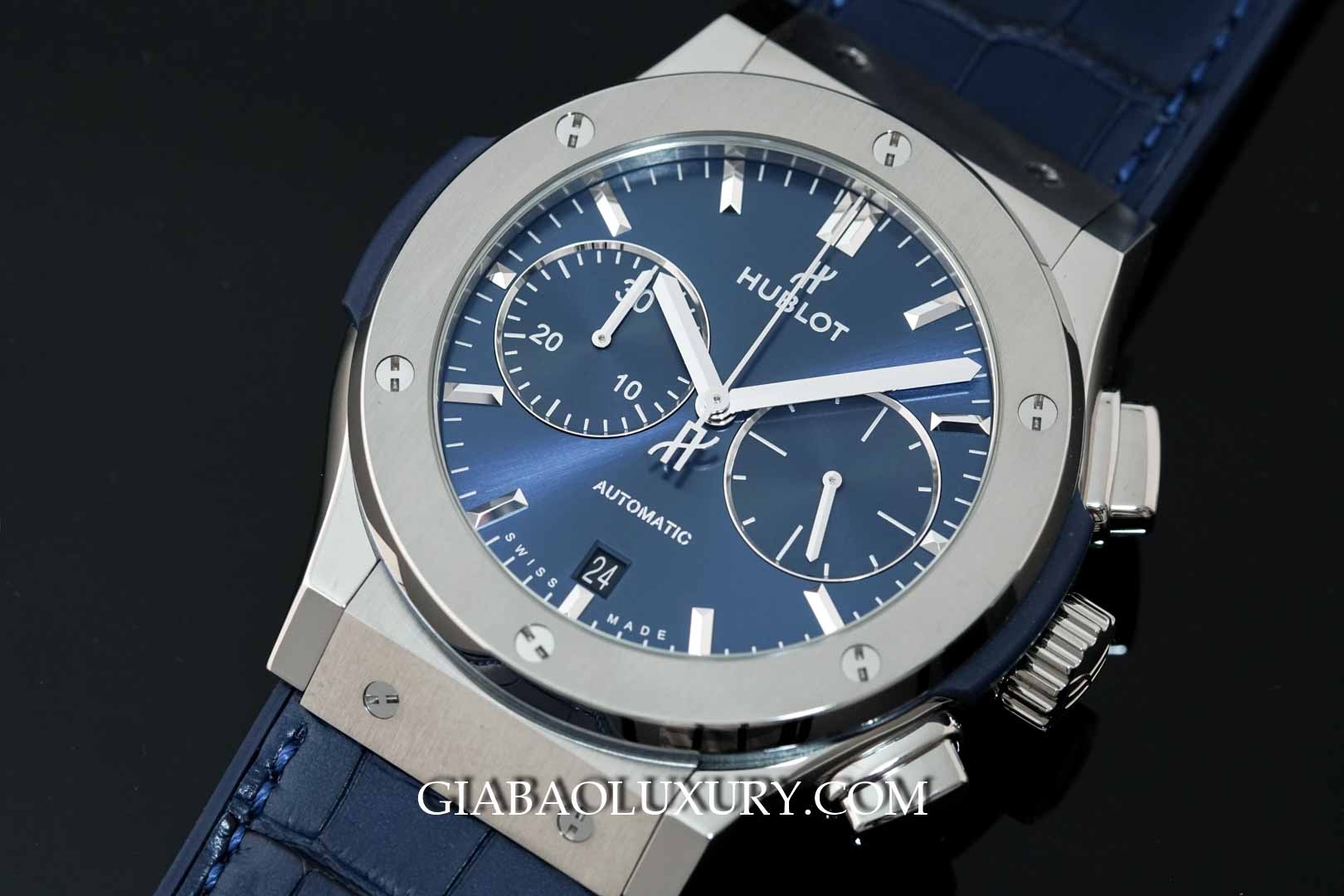 Đồng Hồ Hublot Classic Fusion Blue Chronograph Titanium