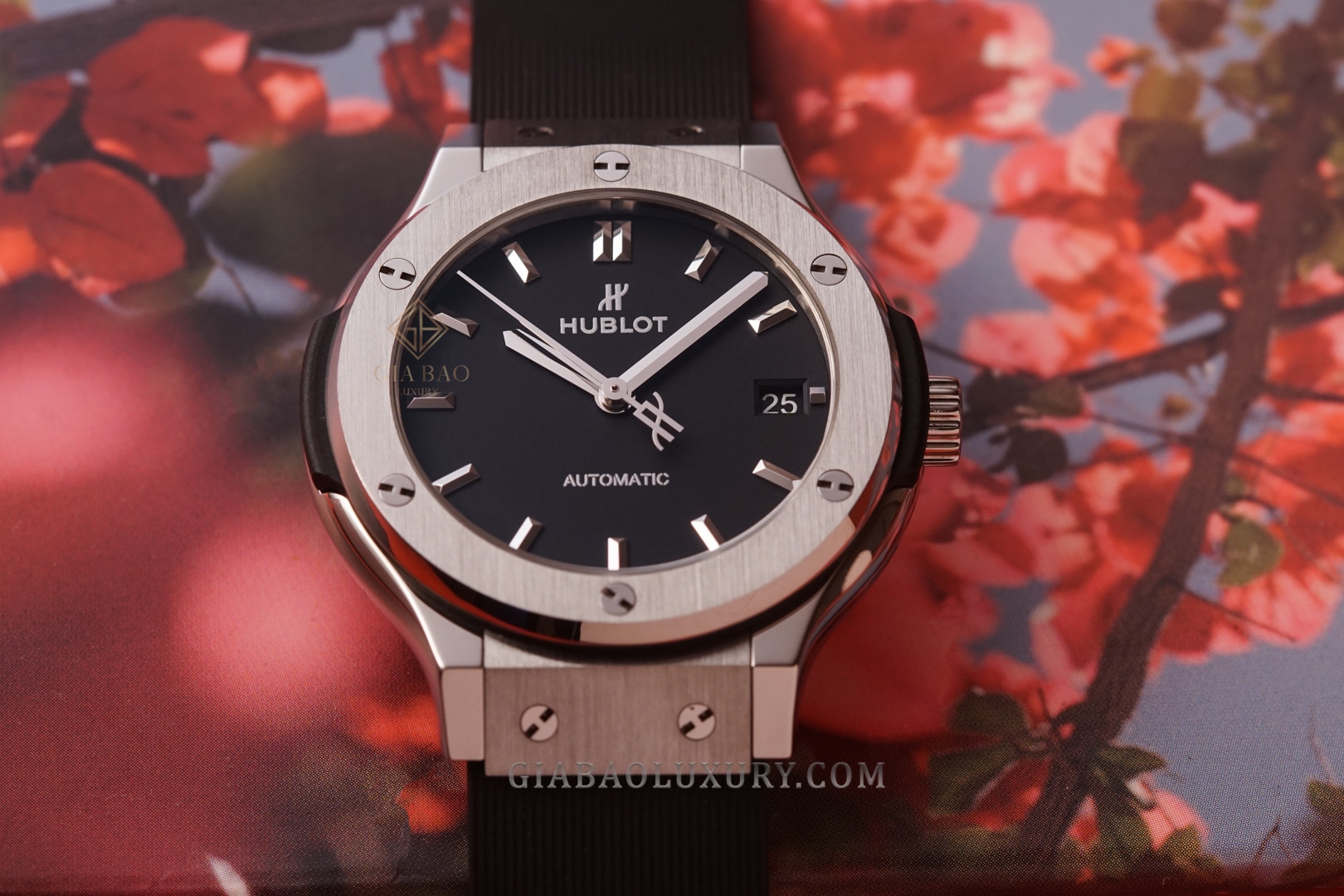 Đồng Hồ Hublot Classic Fusion 38mm 565.NX.1171.RX