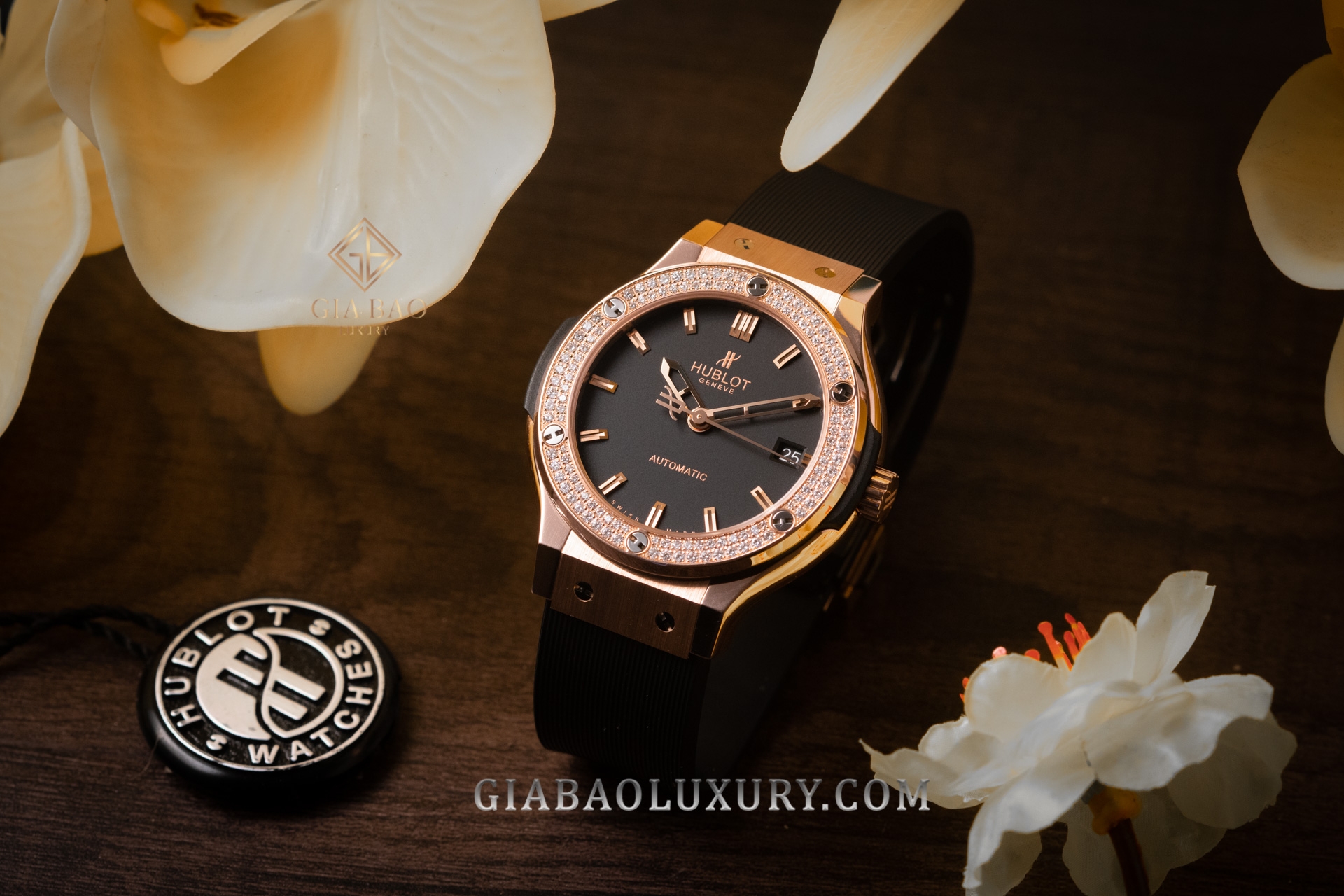 Đồng Hồ Hublot Classic Fusion King Gold 38mm 565.OX.1180.RX.1104