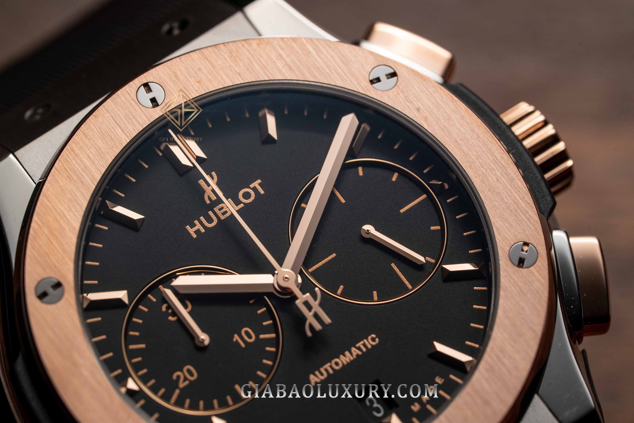 Đồng Hồ Hublot Classic Fusion 521.NO.1181.RX