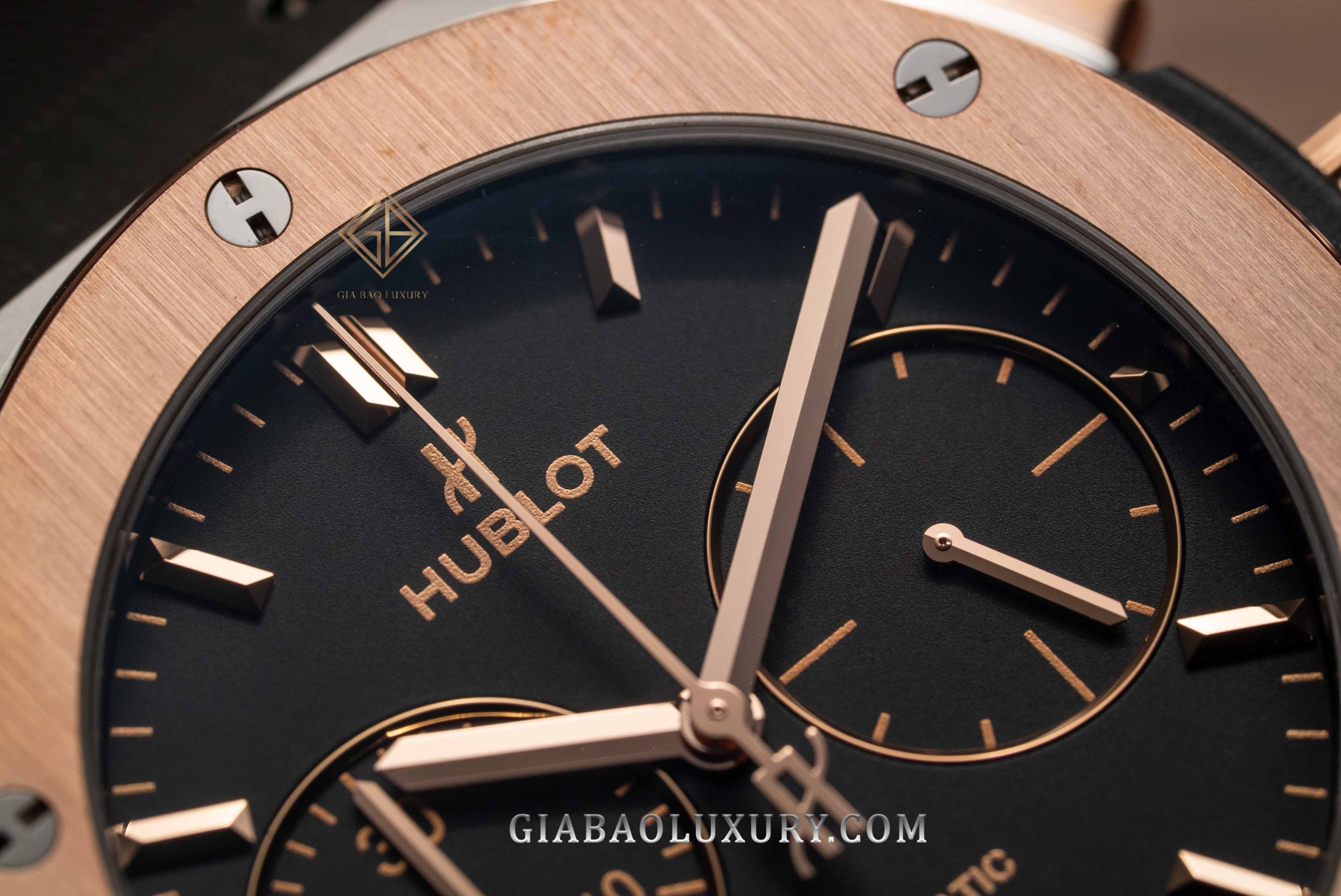 Đồng Hồ Hublot Classic Fusion 521.NO.1181.RX