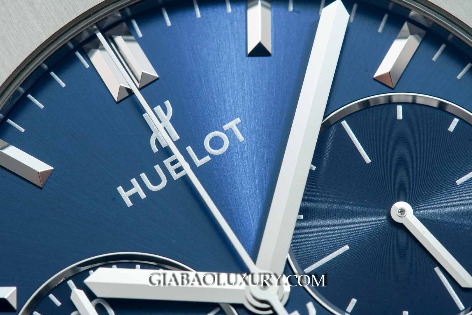 Đồng Hồ Hublot Classic Fusion Blue Chronograph Titanium