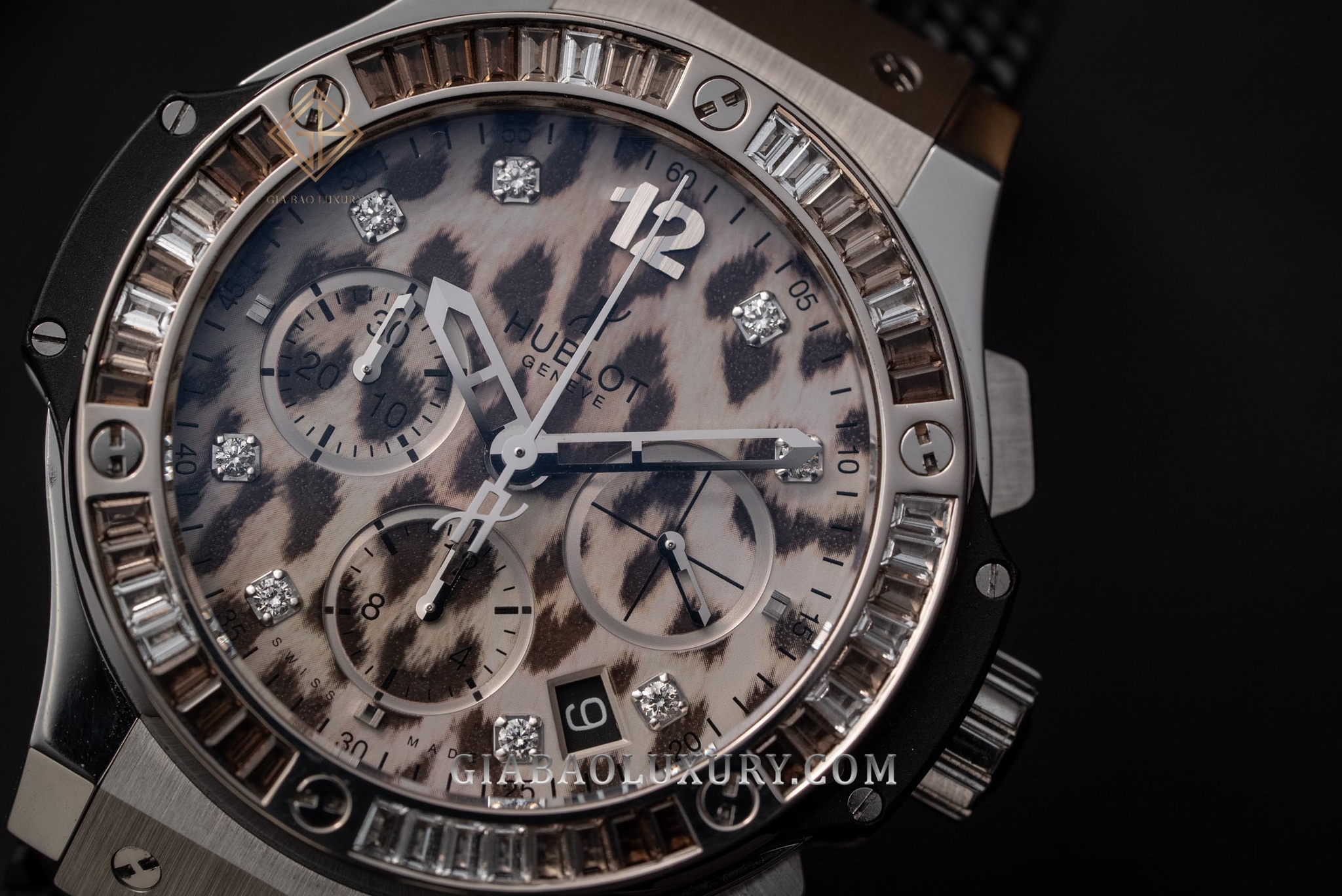 Đồng hồ Hublot Big Bang Snow Leopard 41mm 341.SX.7717.NR.1977