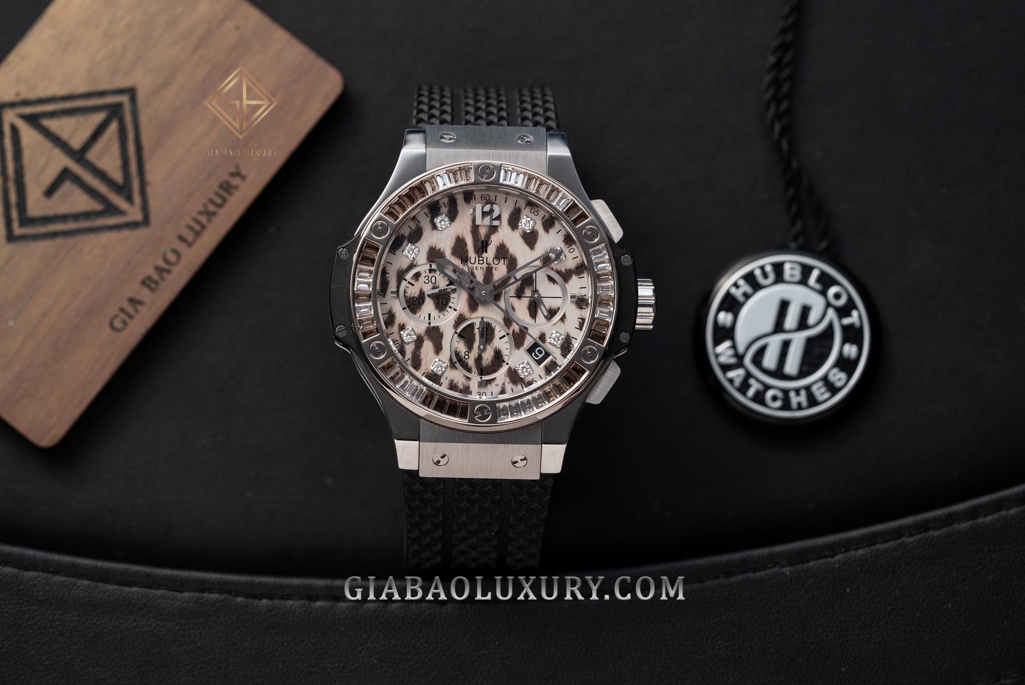 Đồng hồ Hublot Big Bang Snow Leopard 41mm 341.SX.7717.NR.1977