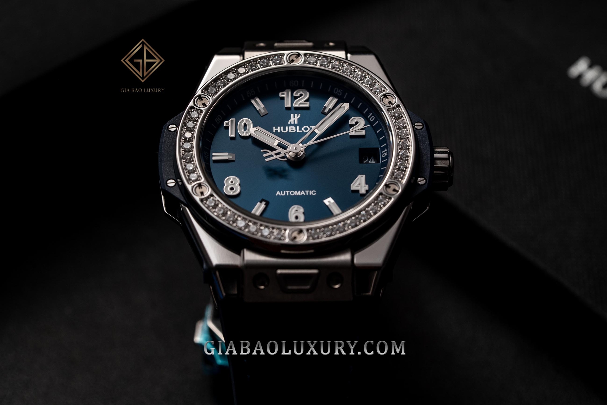 Đồng hồ Hublot Big Bang One Click 39 465.SX.7170.LR.1204