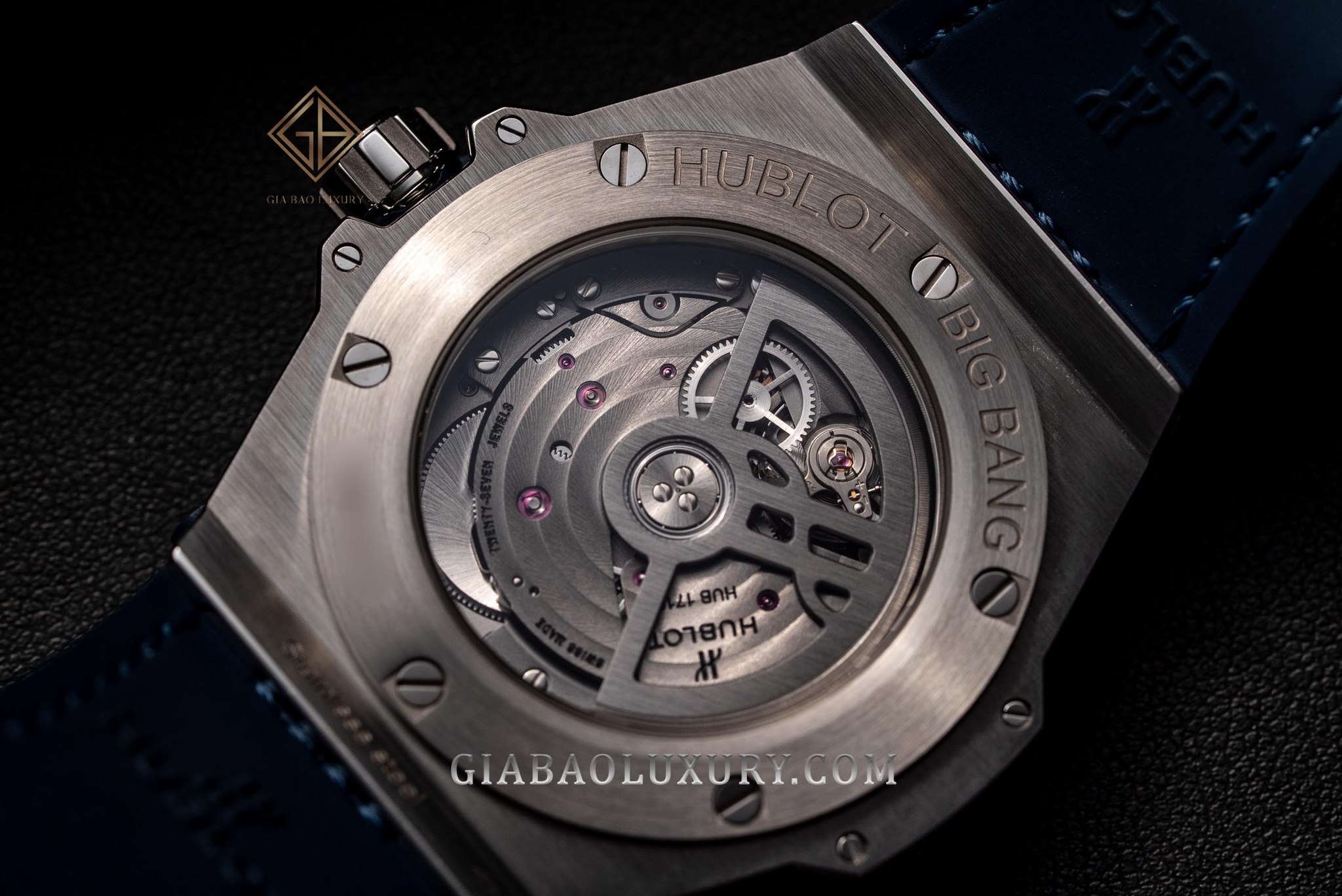 Đồng hồ Hublot Big Bang One Click 39 465.SX.7170.LR.1204