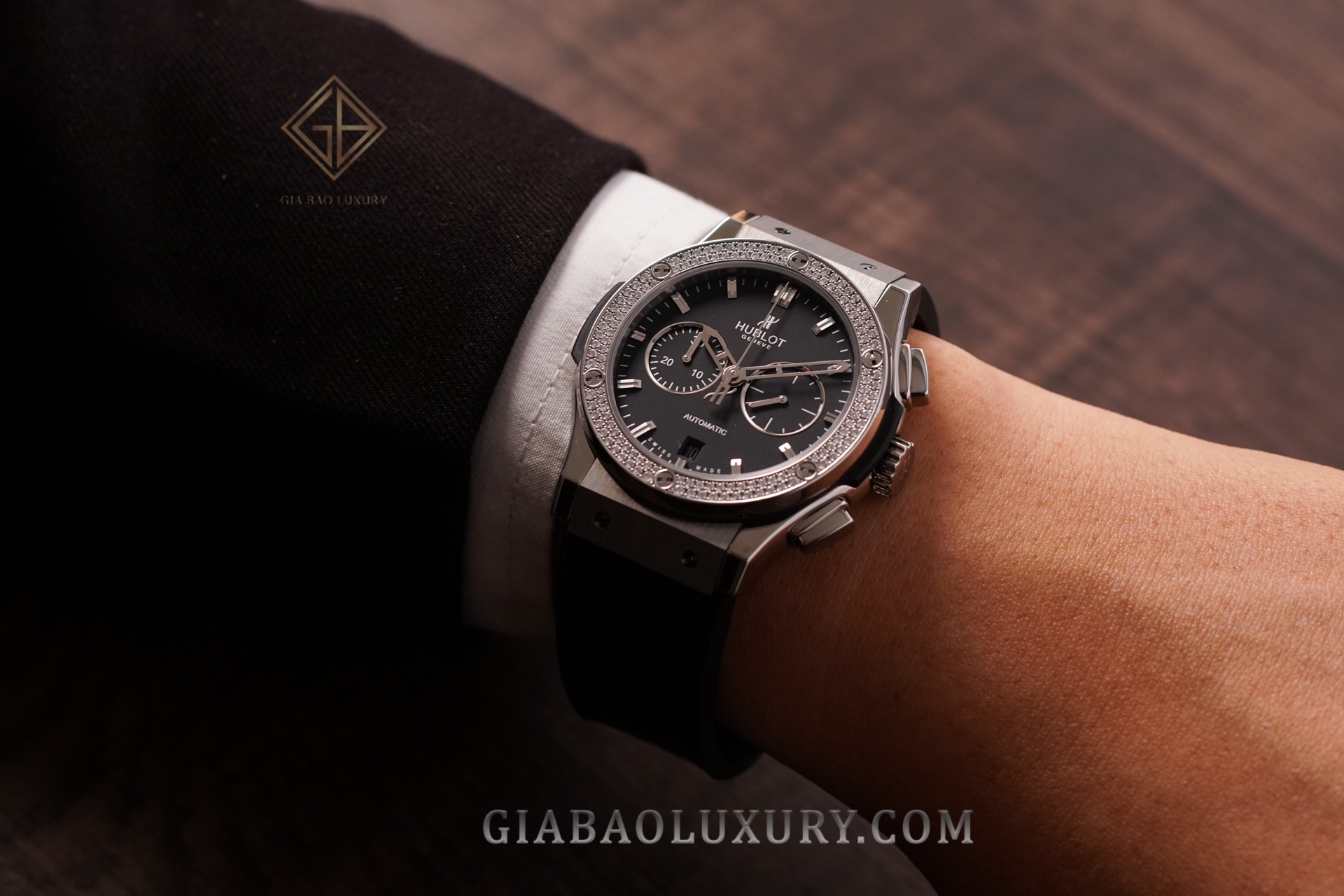 Đồng Hồ Hublot Classic Fusion 541.NX.1170.LR.1104