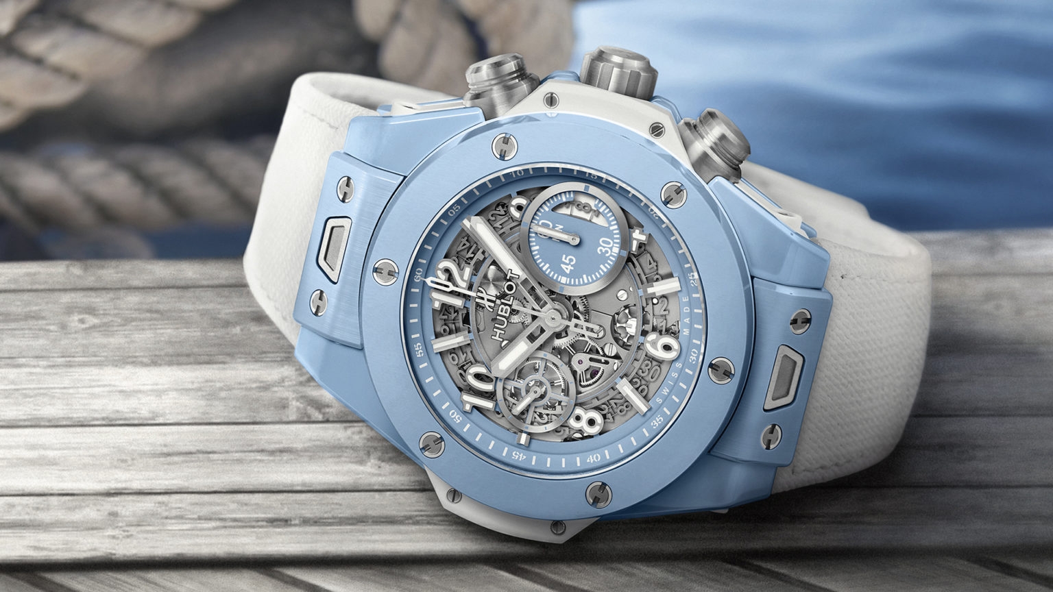 Giải nhiệt mùa hè với mẫu đồng hồ Hublot Big Bang Unico 45 Sky Blue giới hạn