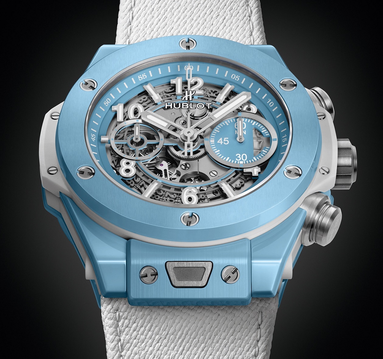 Giải nhiệt mùa hè với mẫu đồng hồ Hublot Big Bang Unico 45 Sky Blue giới hạn