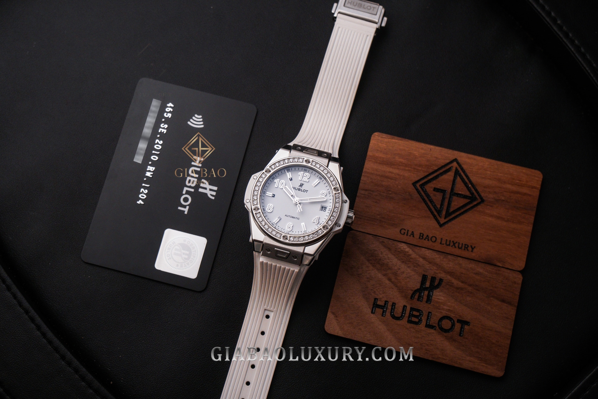 Đồng Hồ Hublot Big Bang One Click 39mm 465.SE.2010.RW.1204