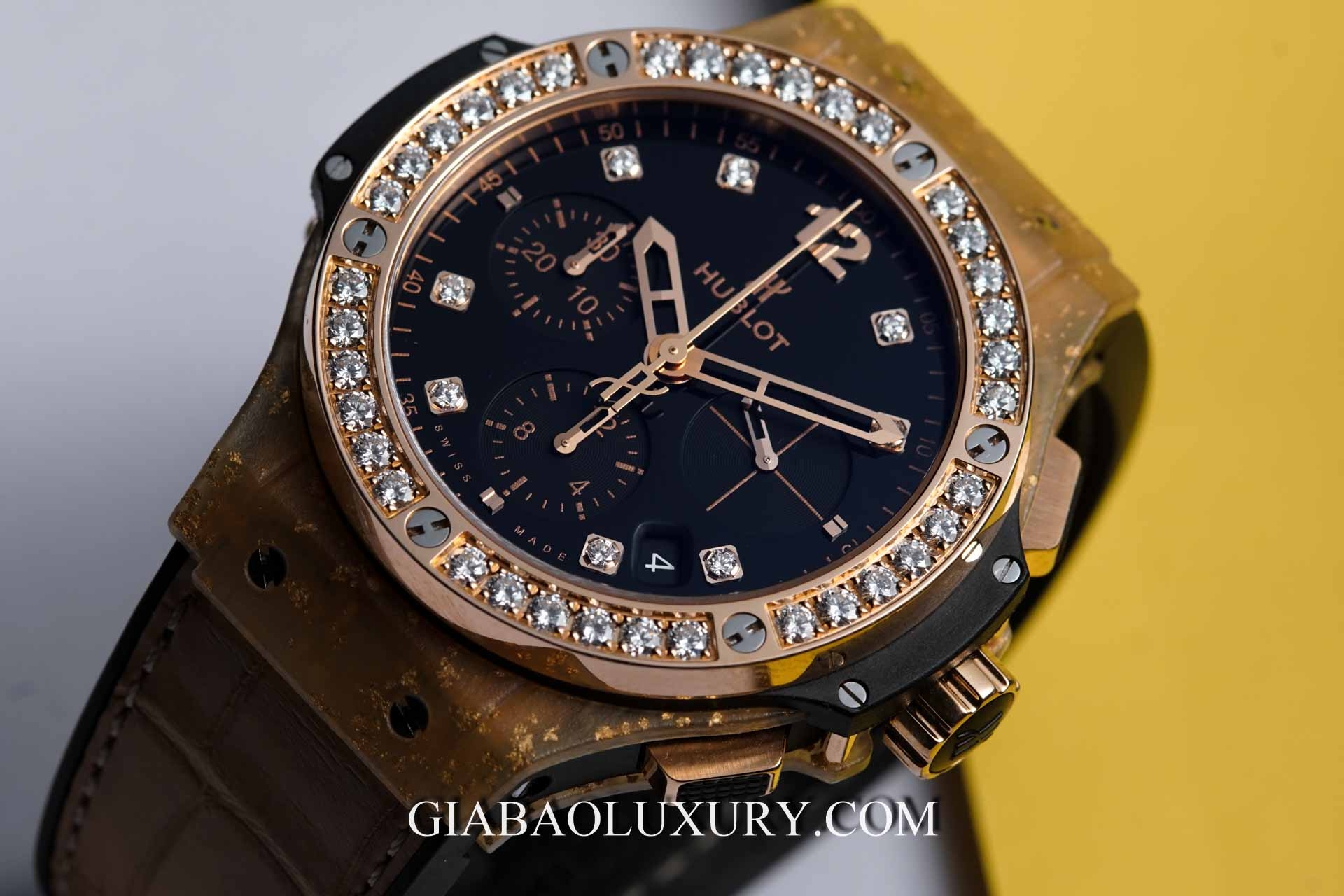 đồng hồ Hublot Big Bang Gold Linen 341.XN.1280.NR.1204