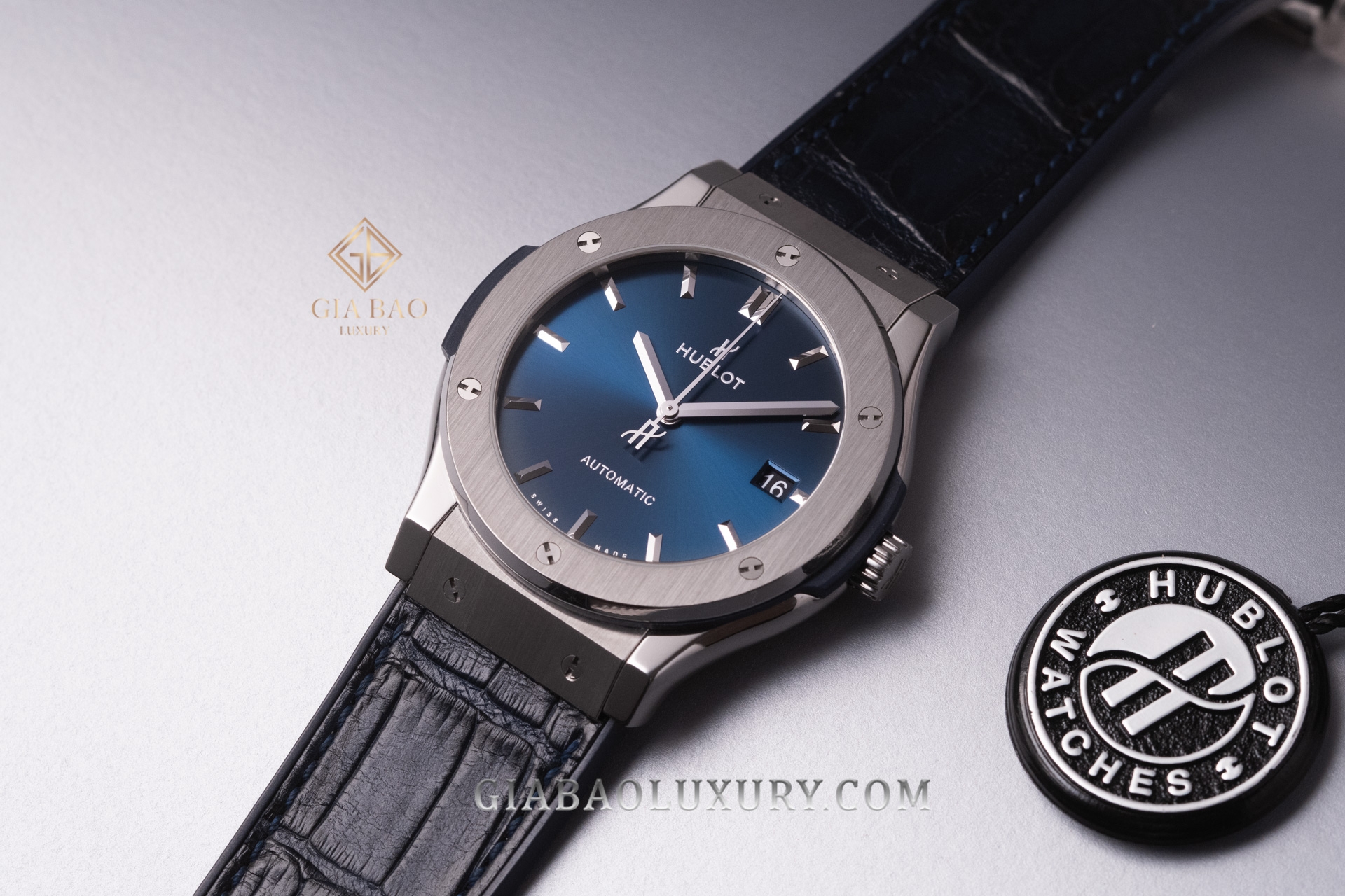 Đồng Hồ Hublot Classic Fusion Titanum 45mm 511.NX.7170.LR