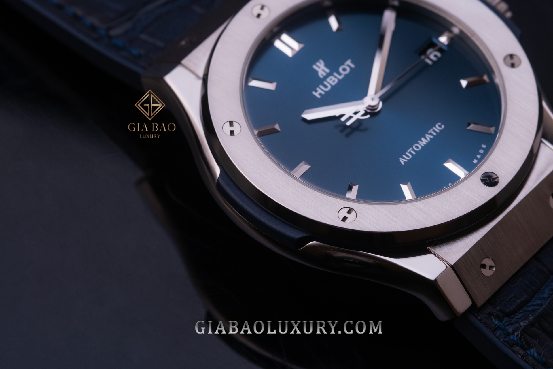 Đồng Hồ Hublot Classic Fusion Titanum 45mm 511.NX.7170.LR