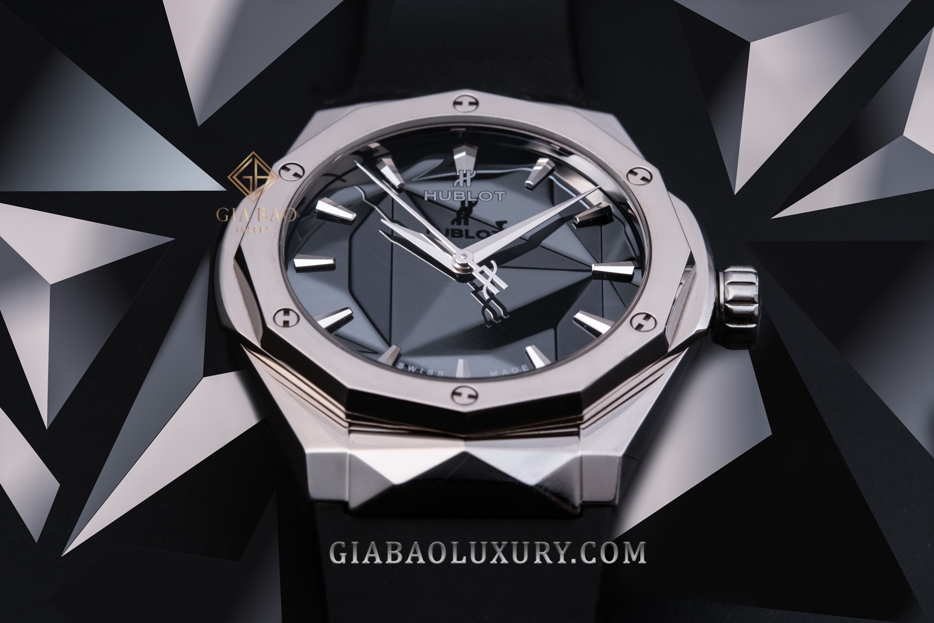 Đồng Hồ Hublot Classic Fusion Orlinski Titanium 40mm 550.NS.1800.RX.ORL19