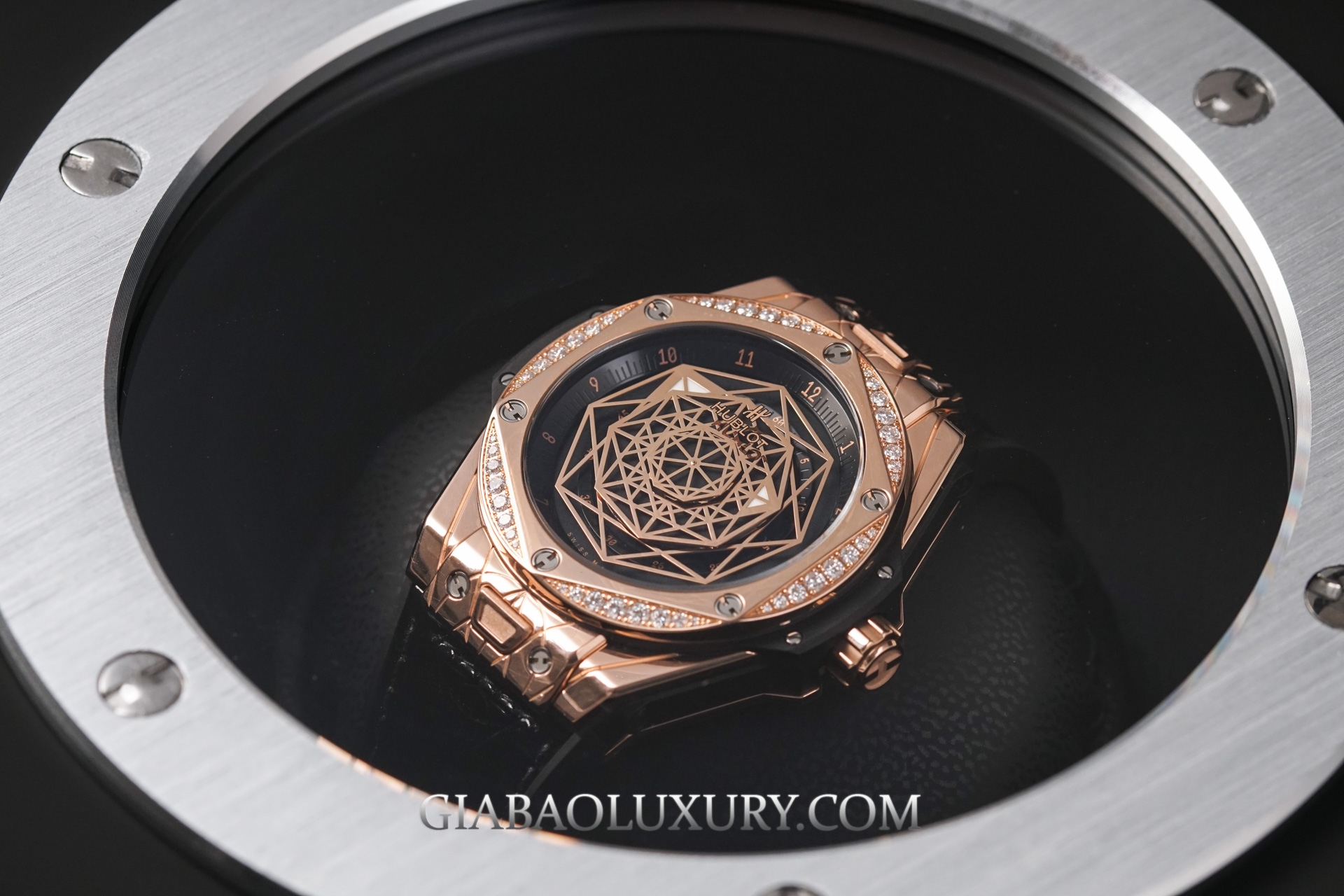 Hublot Big Bang Sang Bleu King Gold Diamonds 39mm  465.OS.1118.VR.1204.MXM17