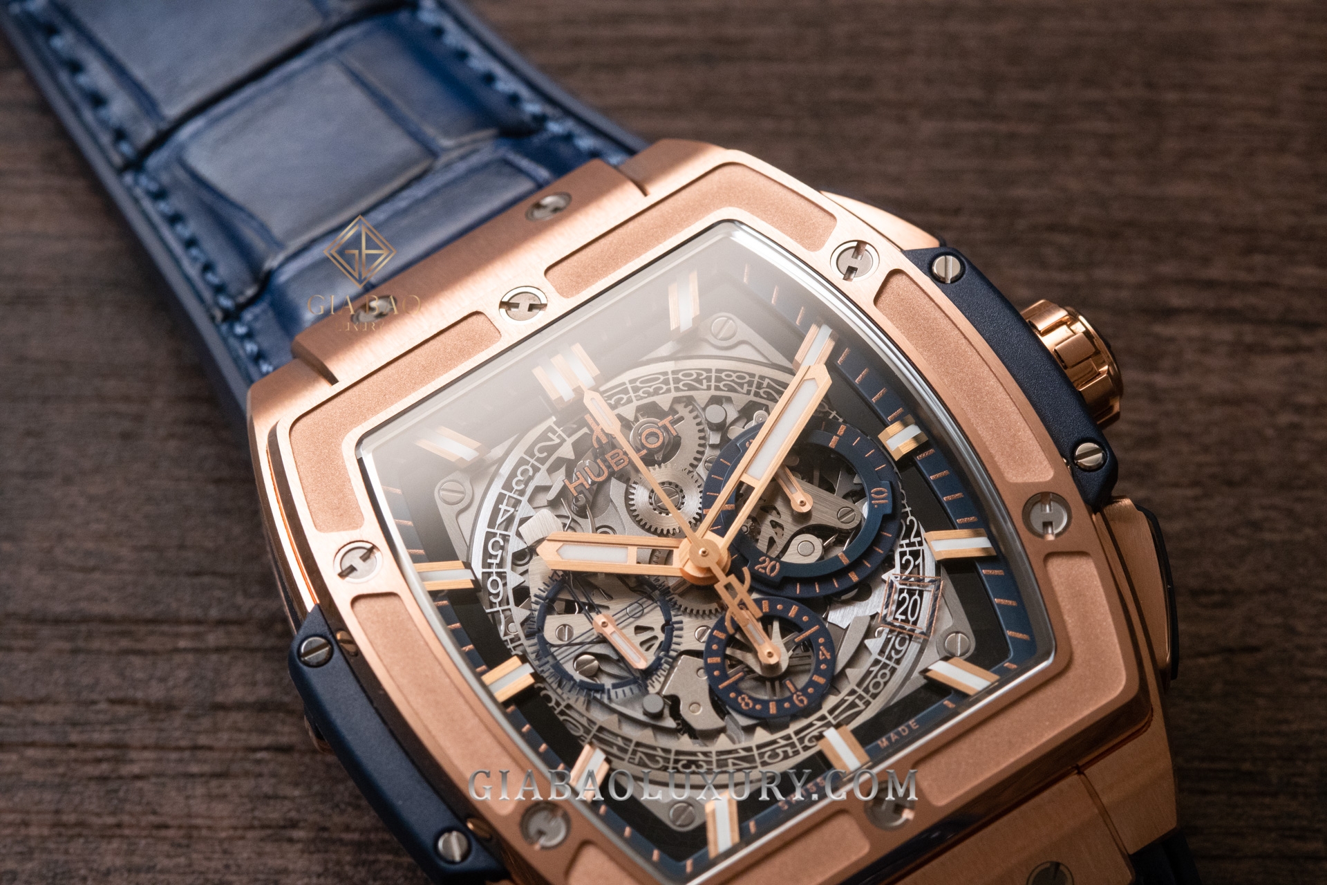 Đồng Hồ Hublot Spirit Of Big Bang 601.OX.7180.LR