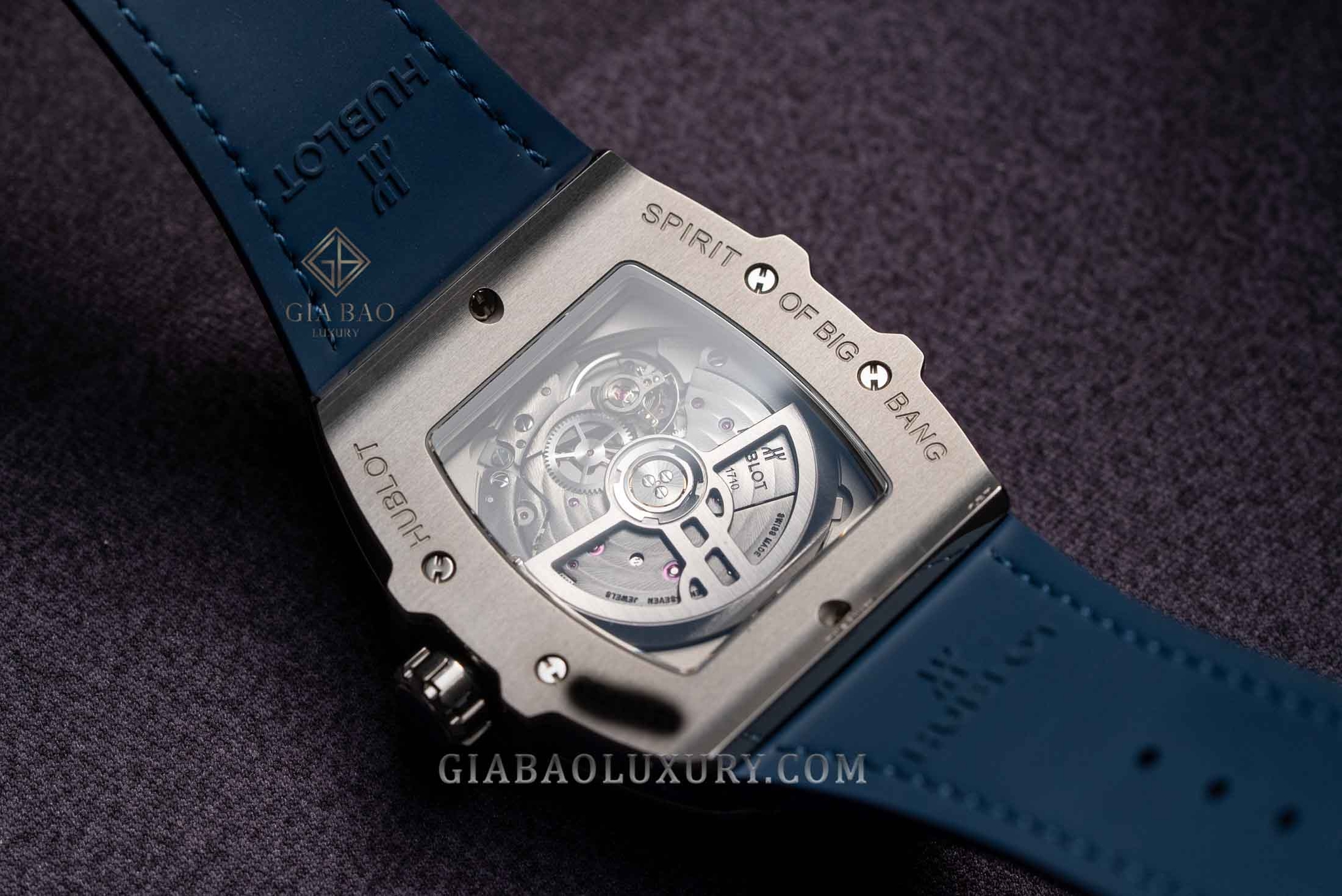 Đồng Hồ Hublot Spirit Of Big Bang 665.NX.7170.LR.1204