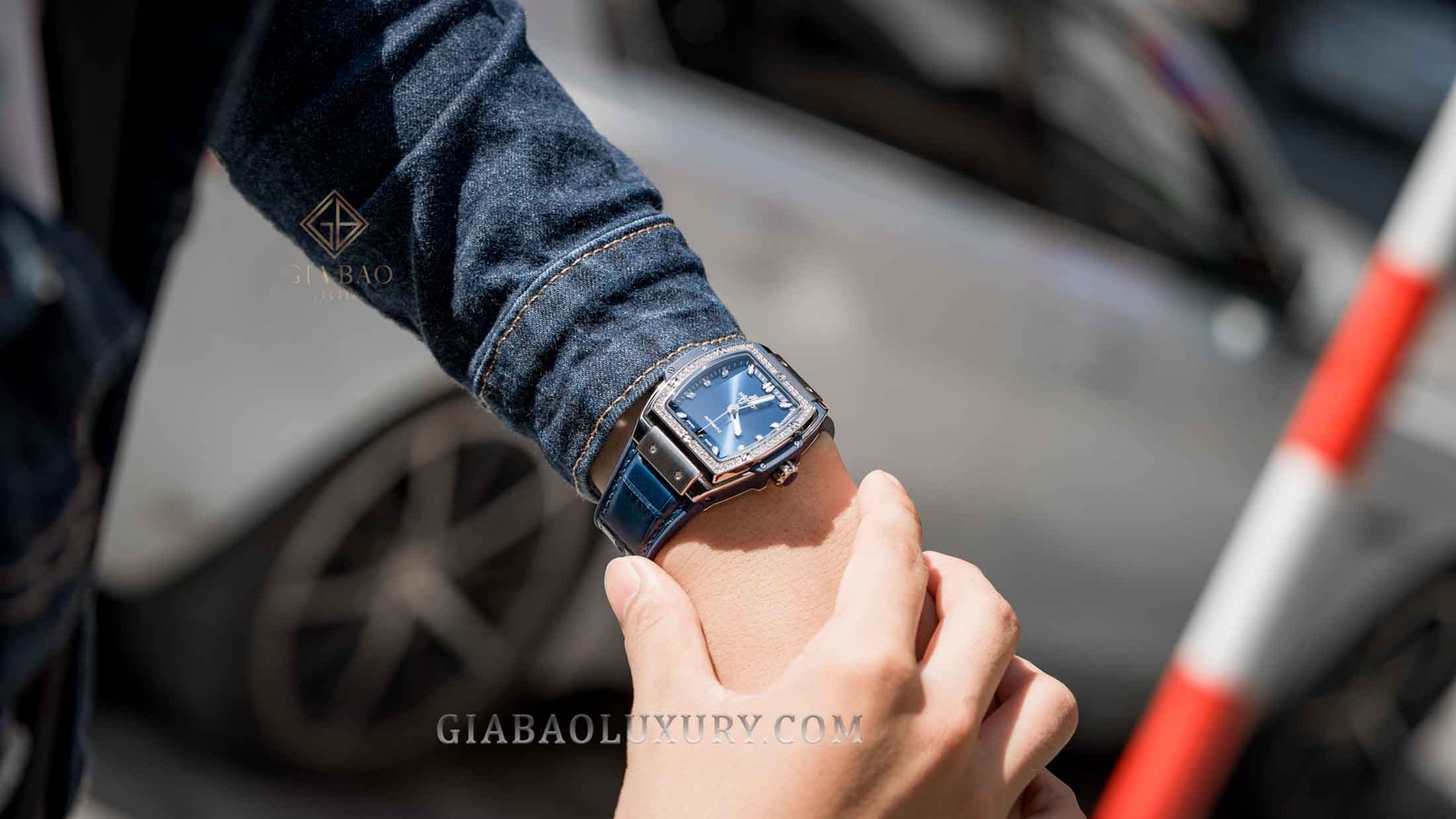 Đồng Hồ Hublot Spirit Of Big Bang 665.NX.7170.LR.1204