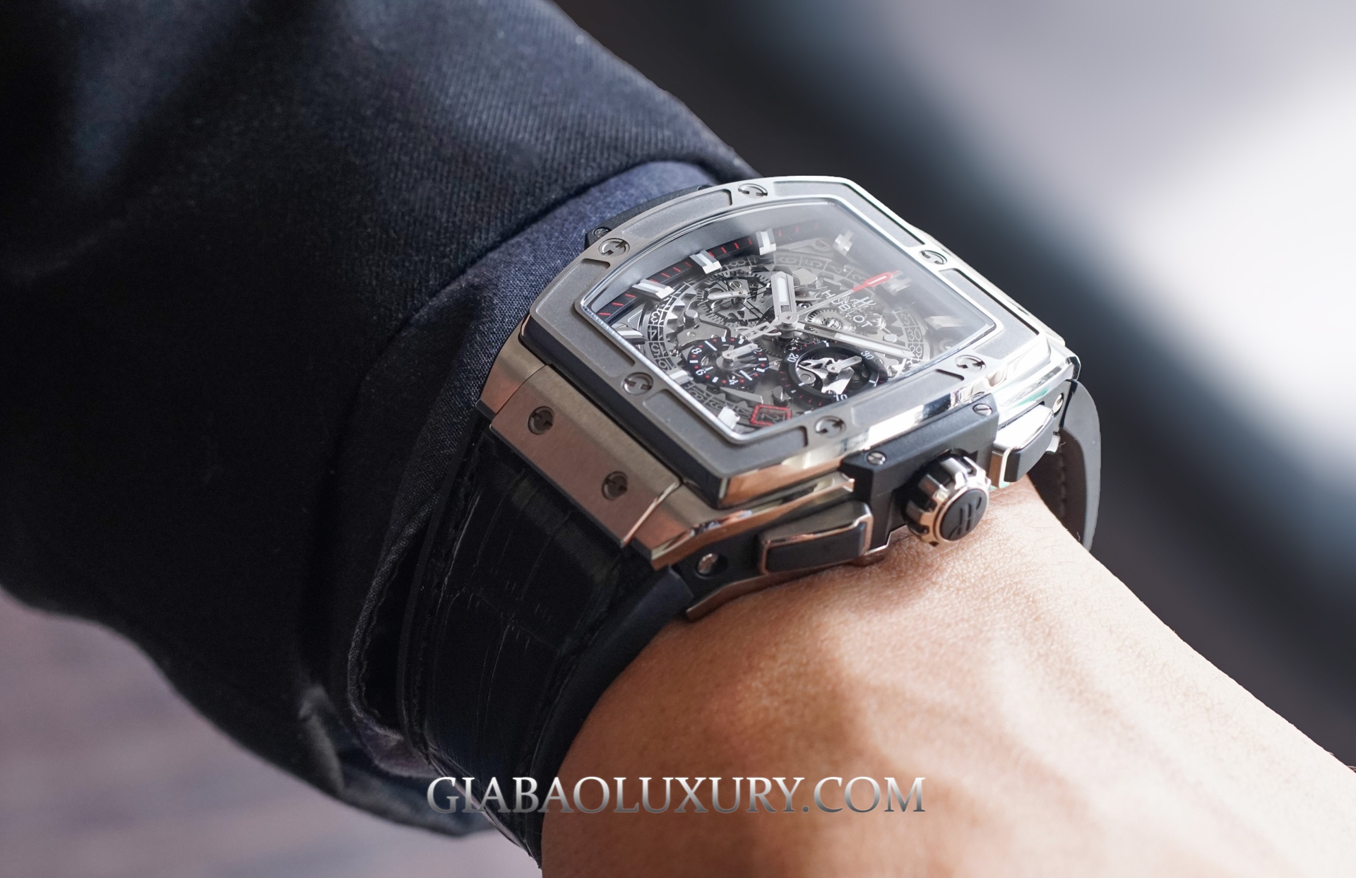 Đồng hồ Hublot Spirit of Big Bang Chronograph 641.NX.0173.LR