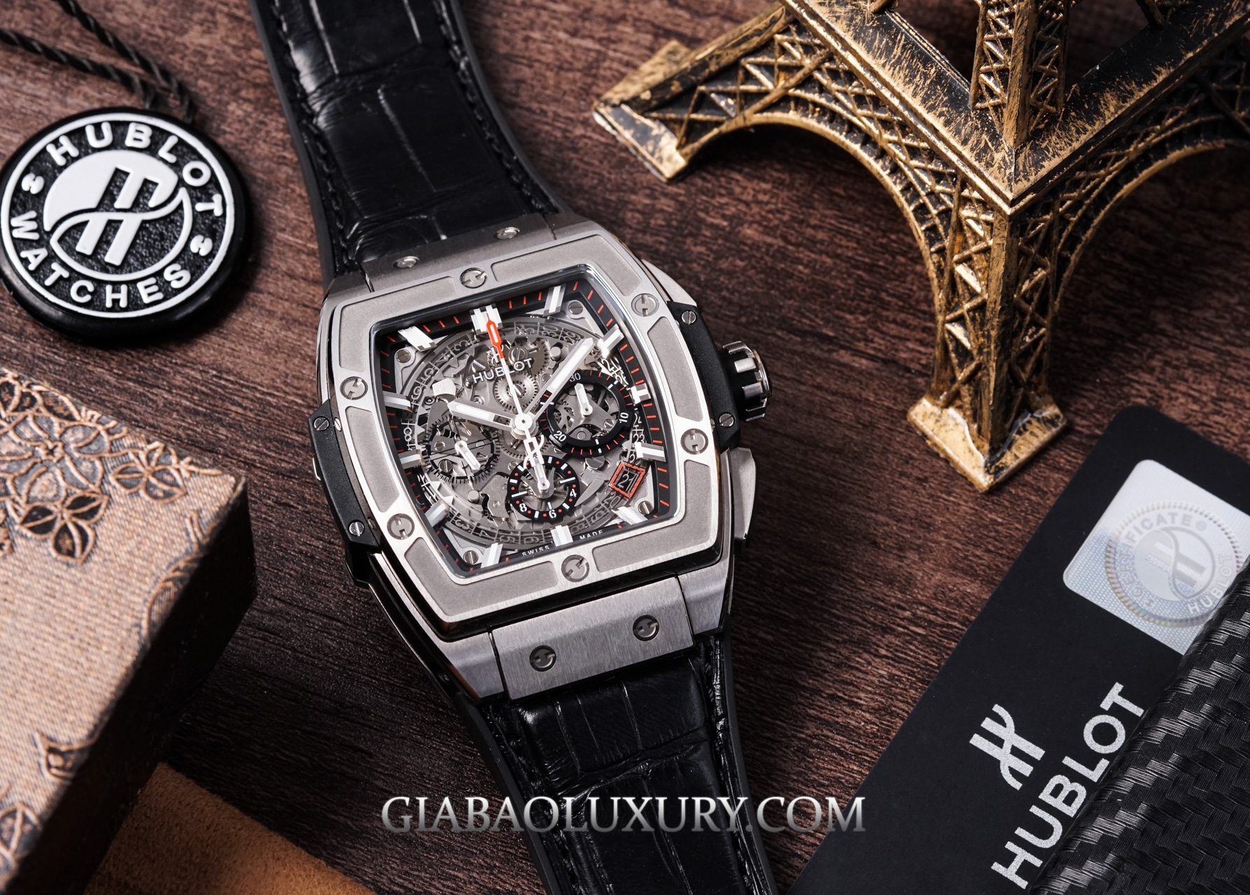 Đồng hồ Hublot Spirit of Big Bang Chronograph 641.NX.0173.LR