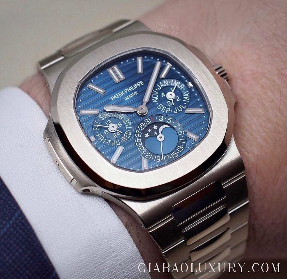 Đồng hồ Patek Philippe Nautilus 5740/1G-001 Perpetual Calendar