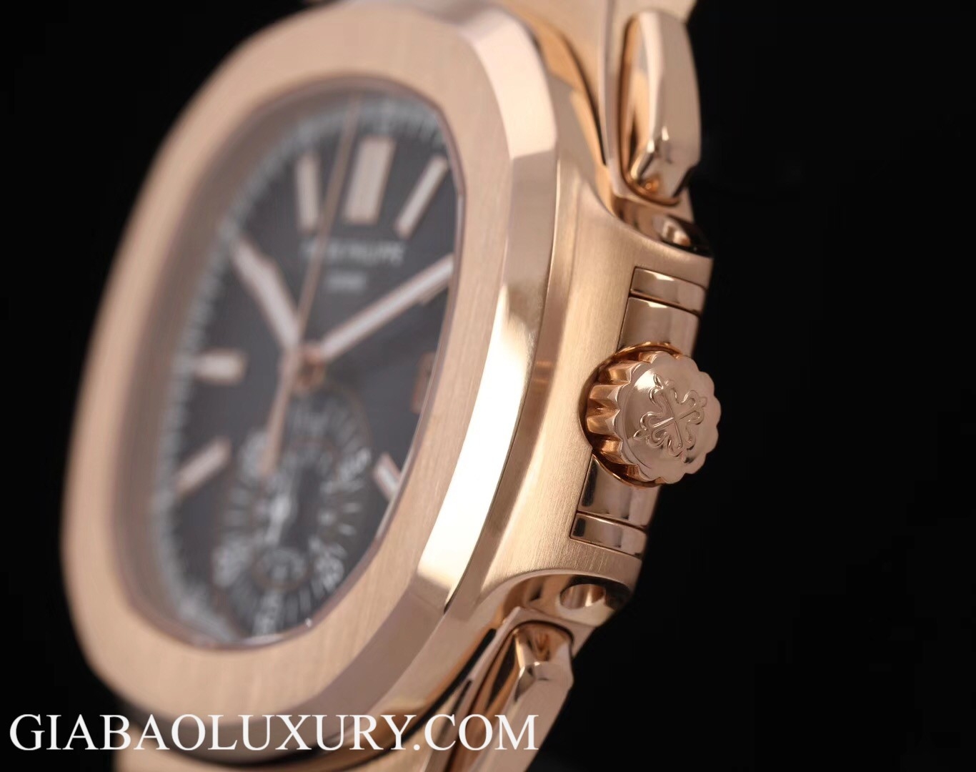 Đồng hồ Patek Philippe Nautilus 5980/1R-001