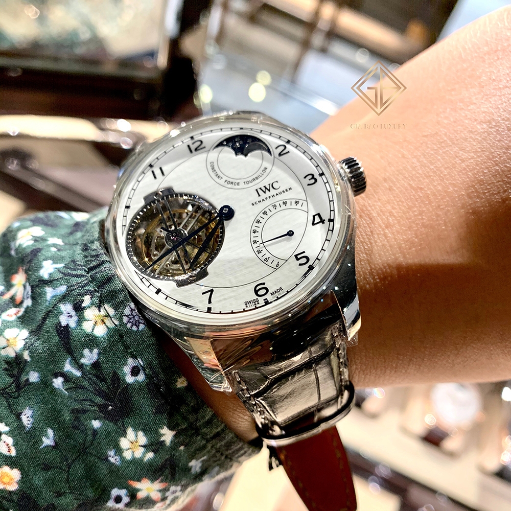 Triển lãm IWC tại Singapore mang tên IWC History