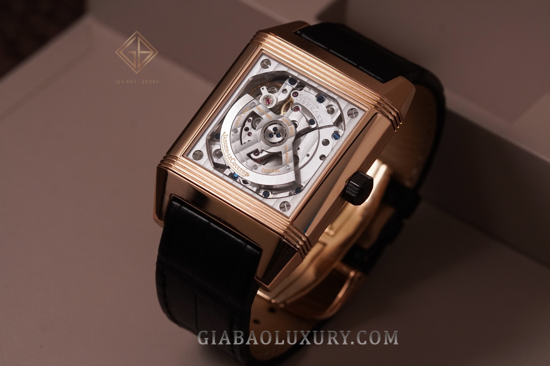 đồng hồ Jaeger-LeCoultre Reverso Squadra Hometime