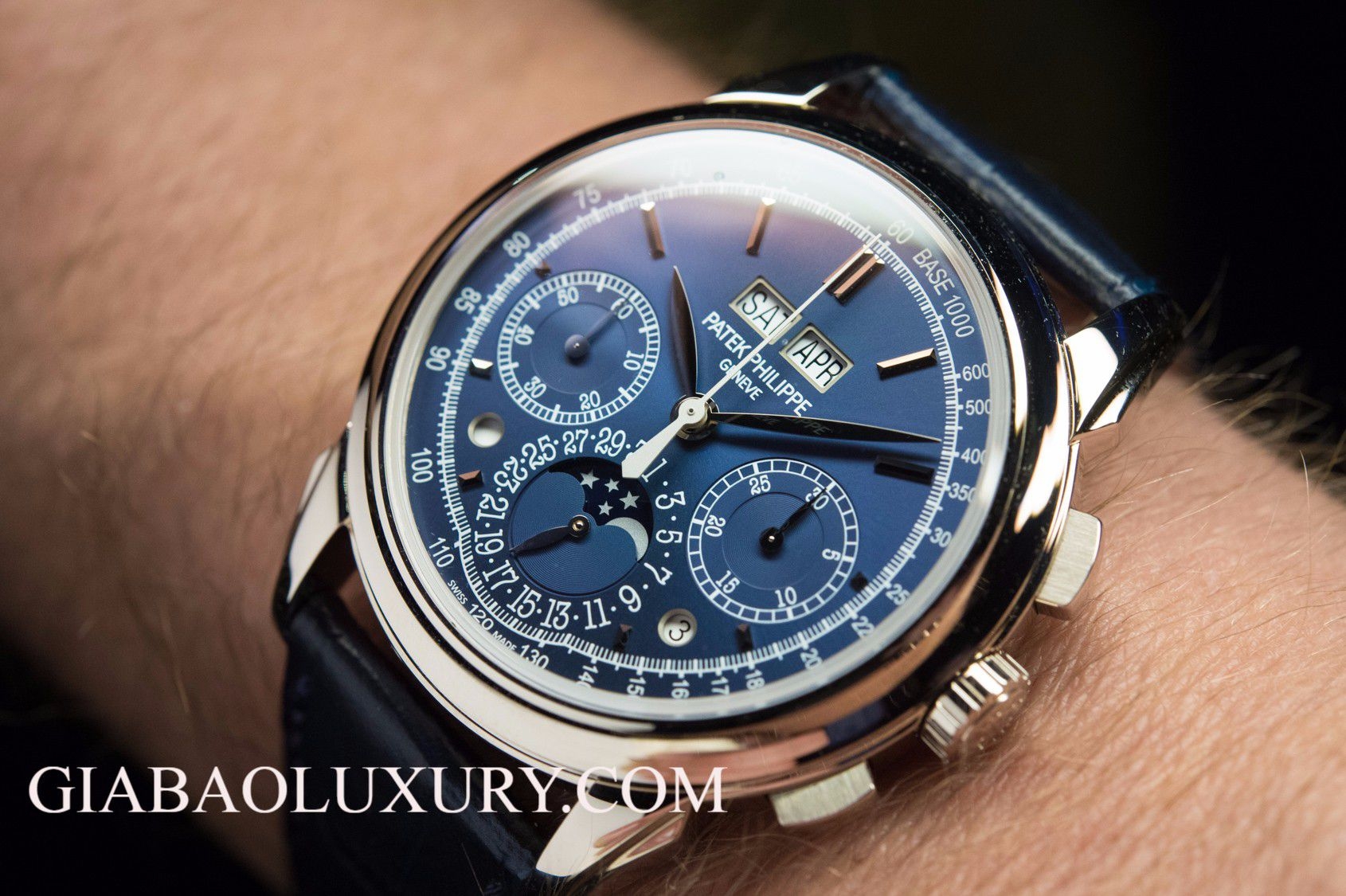 đồng hồ patek philippe 5270