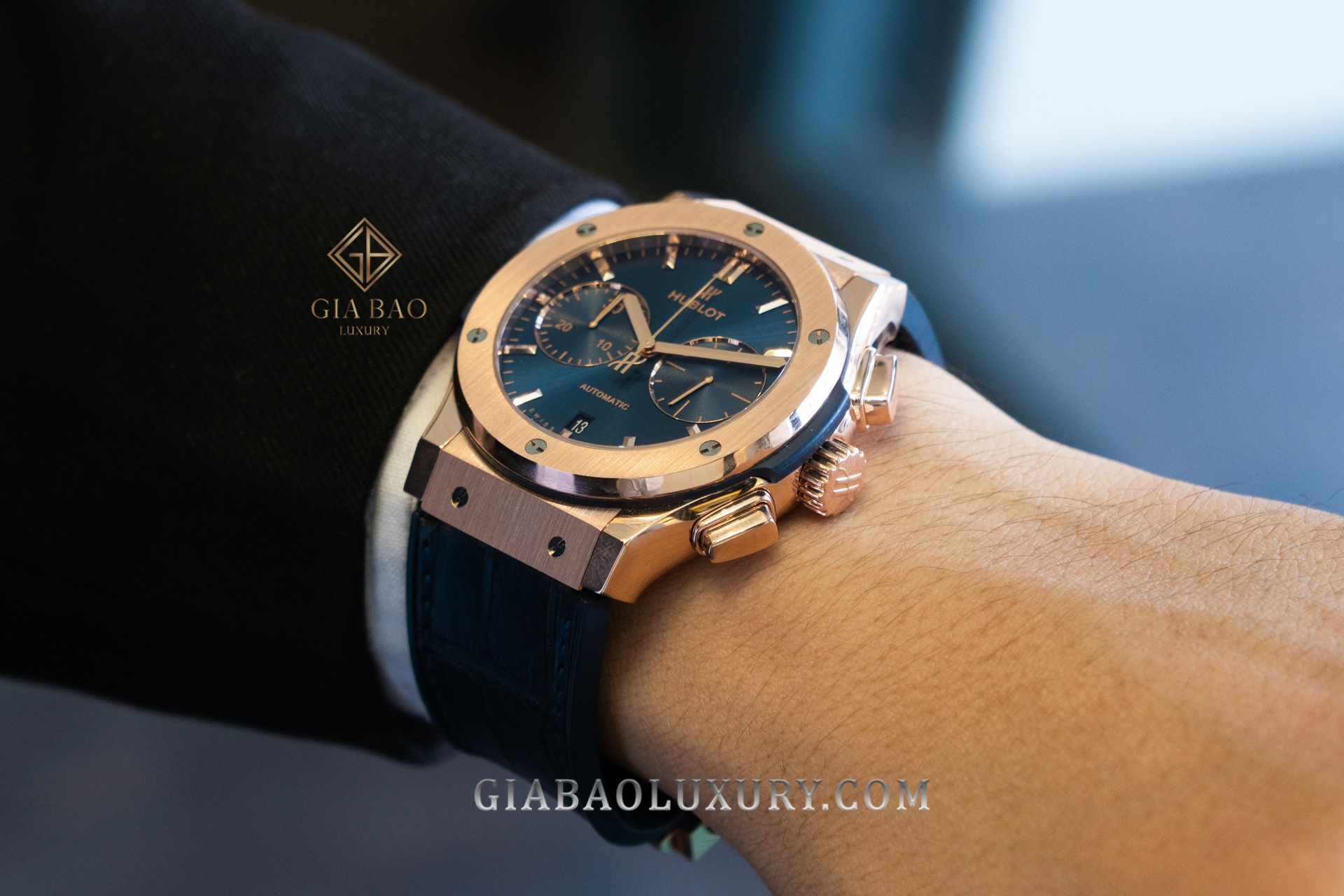 Đồng Hồ Hublot Classic Fusion Blue Chronograph King Gold 45mm 521.OX.7180.LR