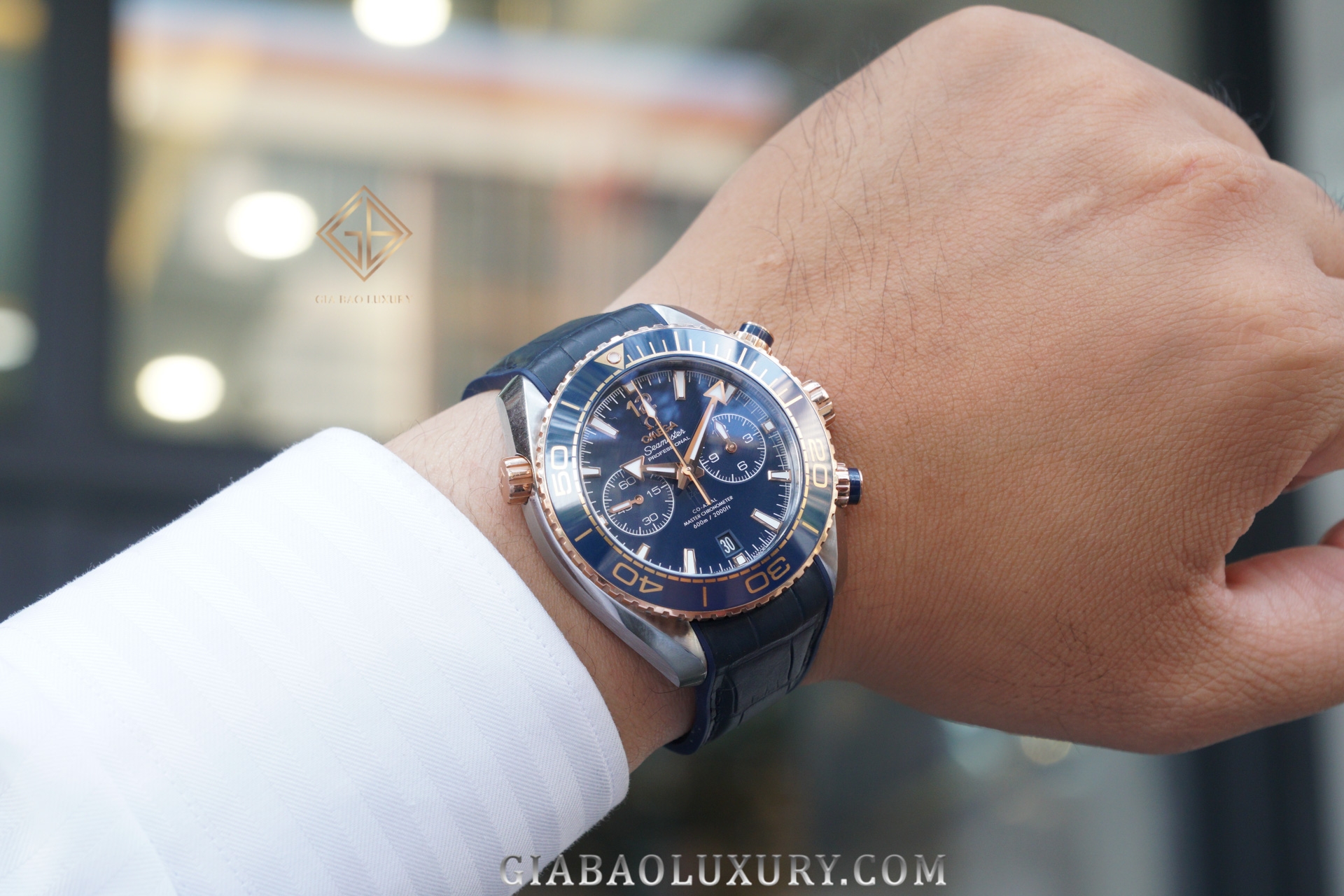 Đồng Hồ Omega Seamaster Planet Ocean 600M Co-Axial Master Chronometer 45.5mm 215.23.46.51.03.001