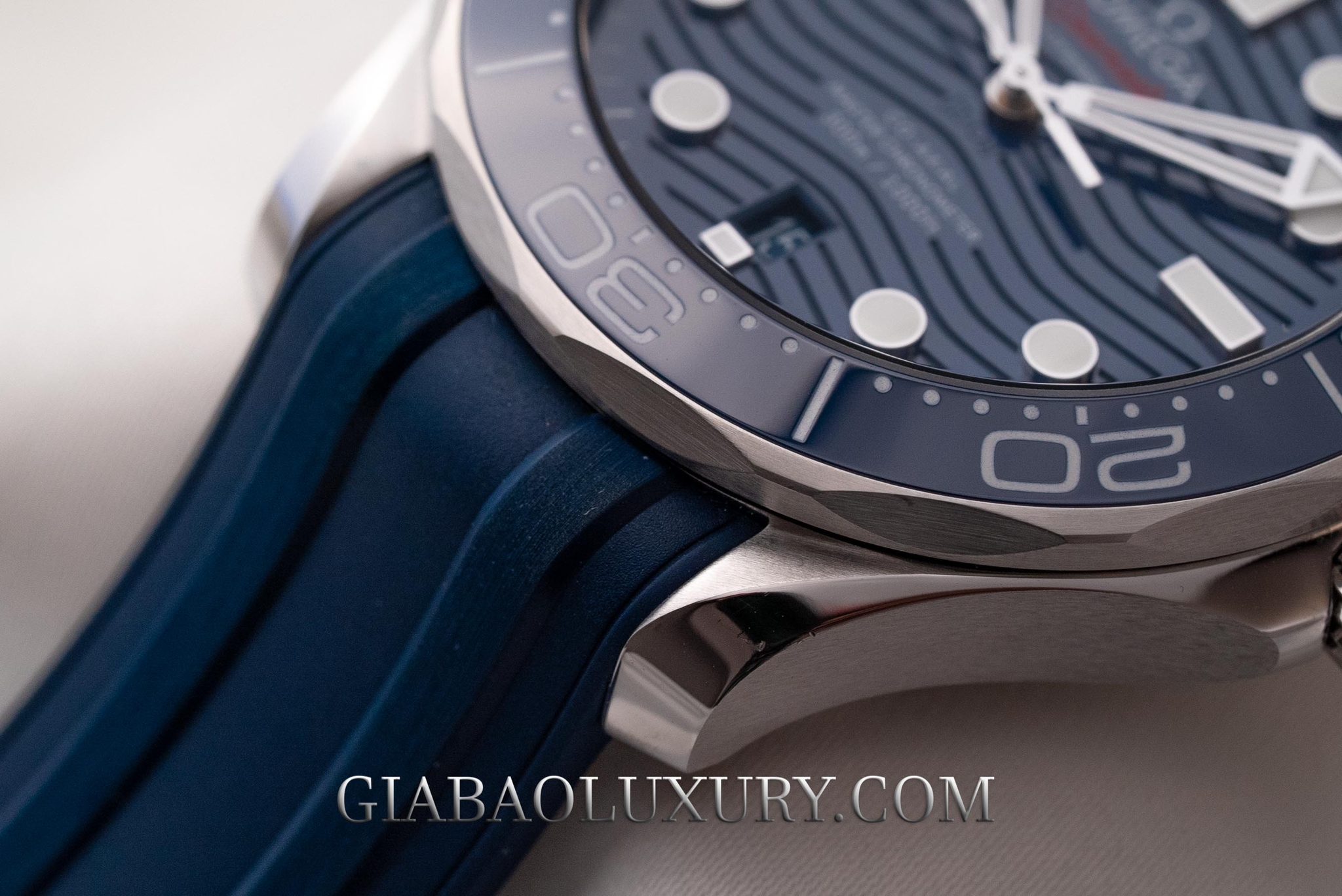 Đồng Hồ Omega Seamaster 42mm Diver 300M Master Chronometer 210.32.42.20.03.001