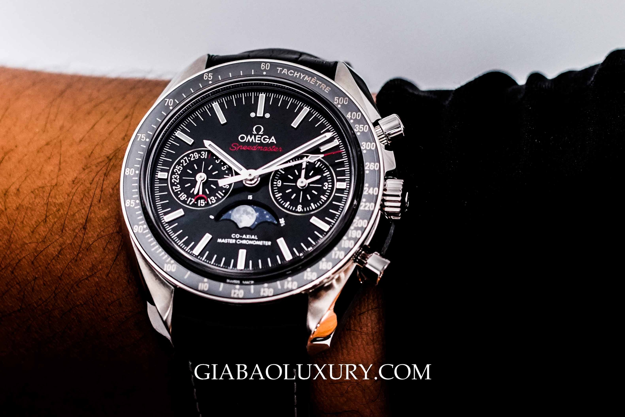 Đồng hồ Omega Speedmaster Moonphase 