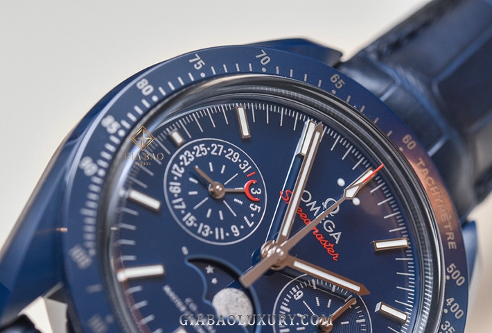 Đồng Hồ Omega Speedmaster Moonphase 304.93.44.52.03.001