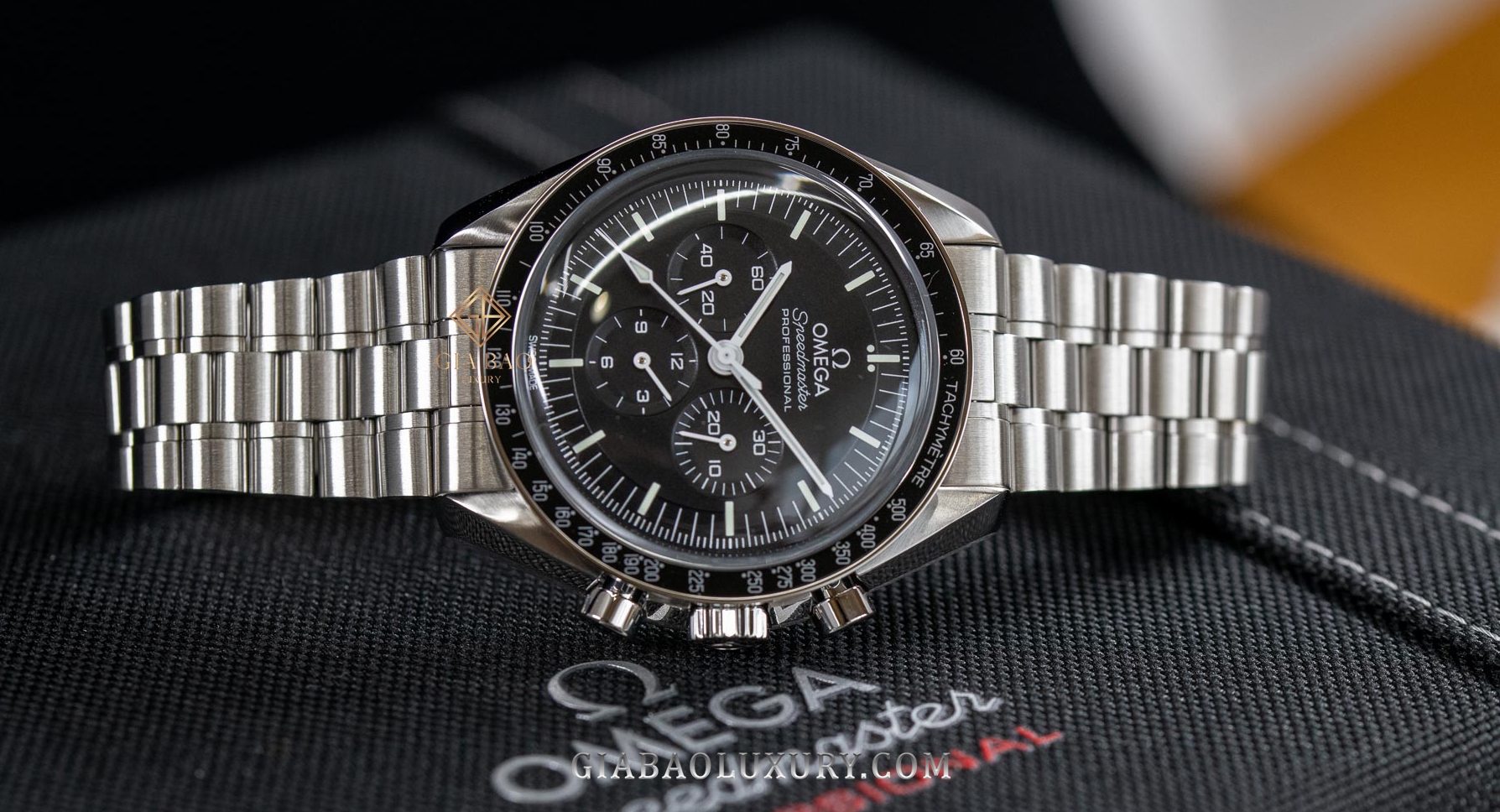 Đồng Hồ Omega Speedmaster 42mm 310.30.42.50.01.001